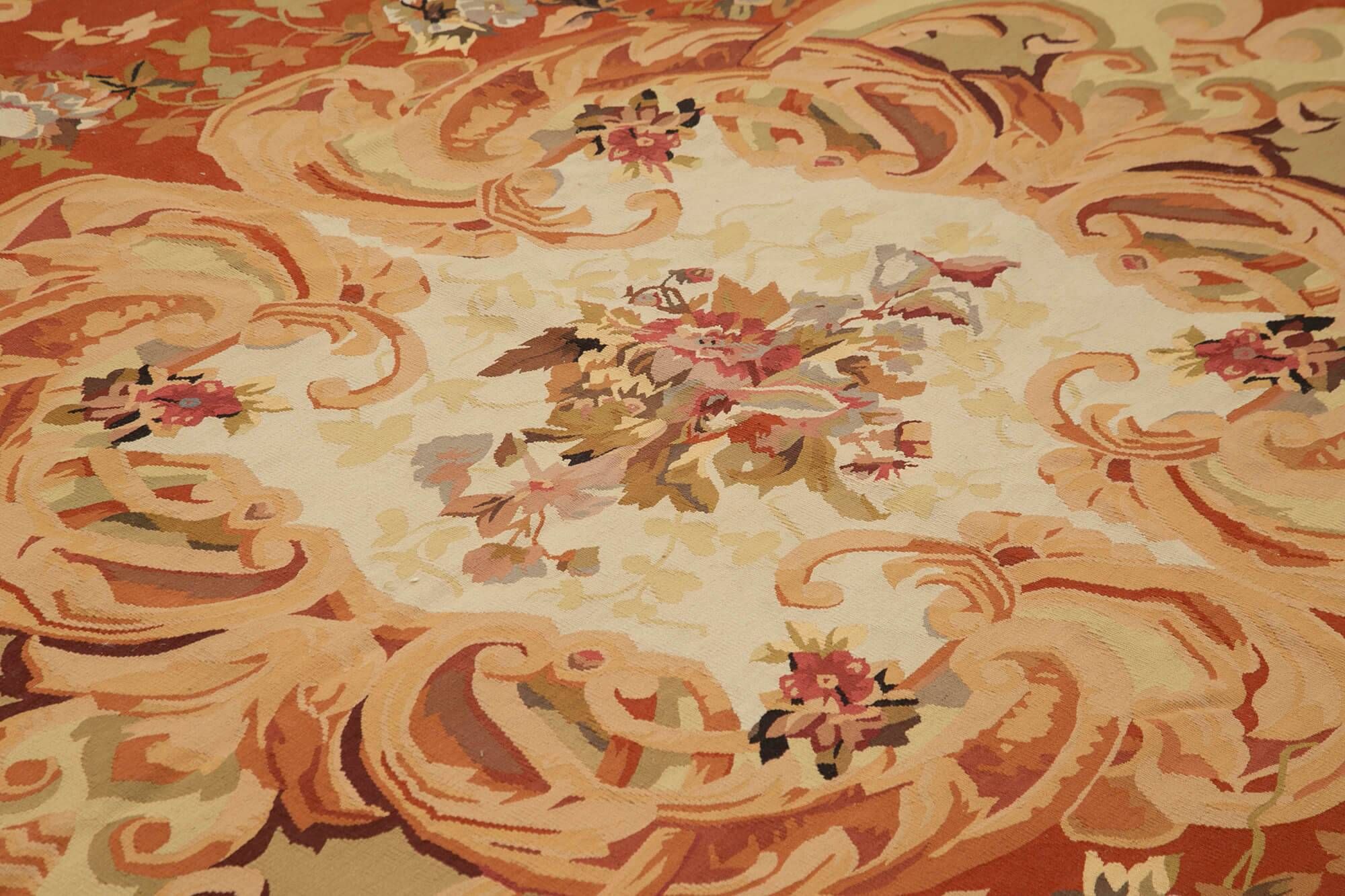 Handmade European Vintage Aubusson Kilim 320 cm x 427 cm