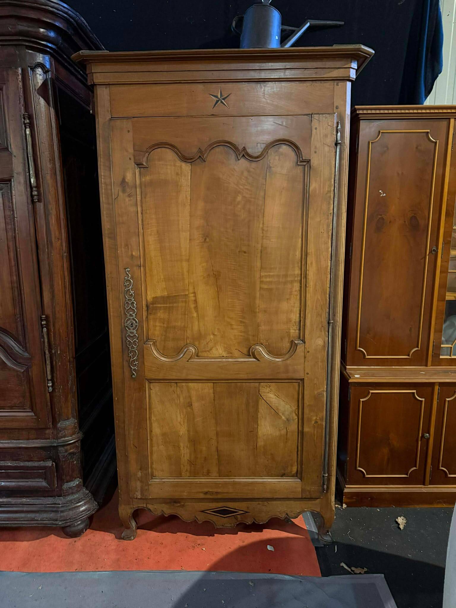 Bonnetière Louis Xv en noyer