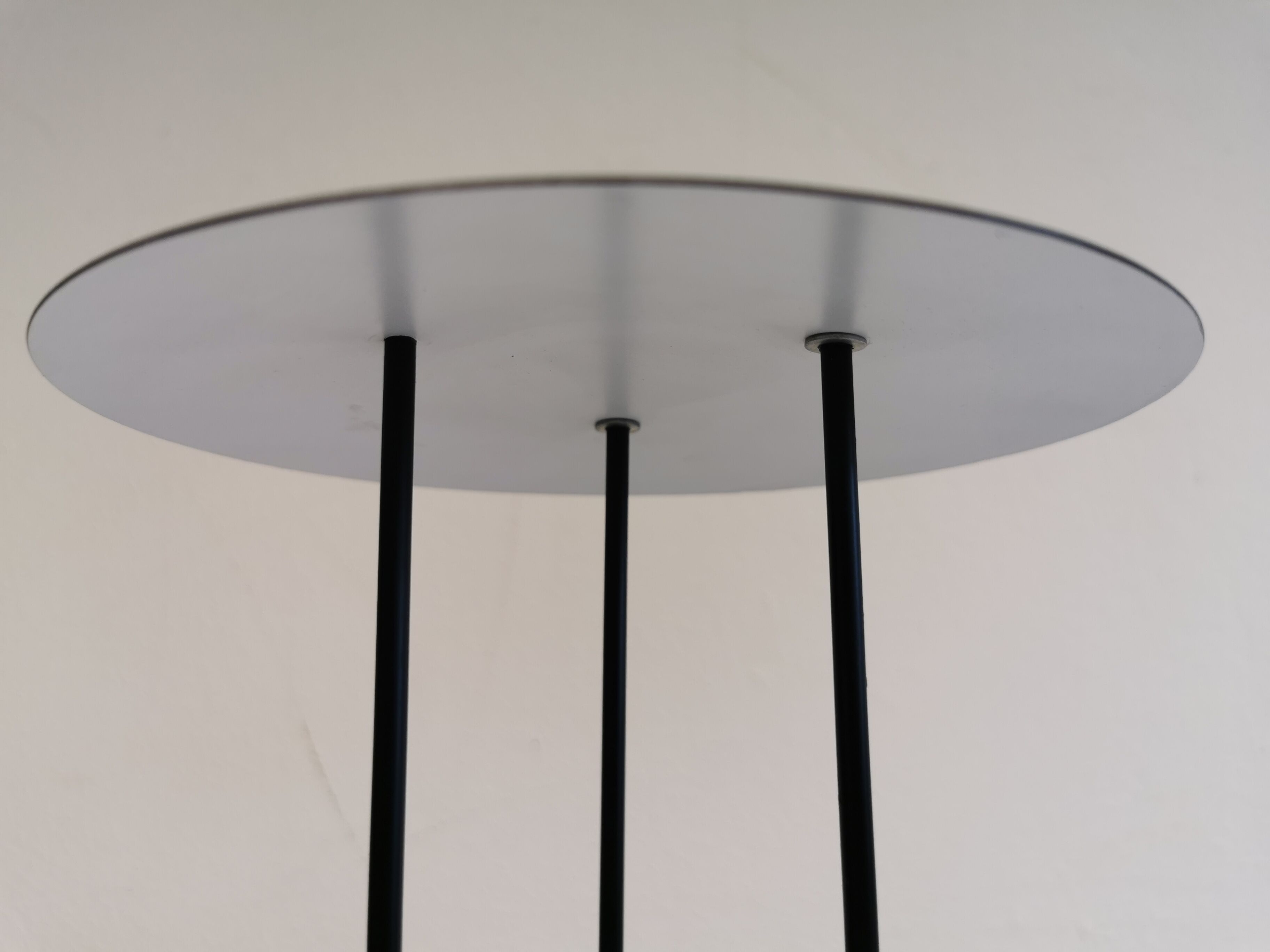 Table lamp in black colour