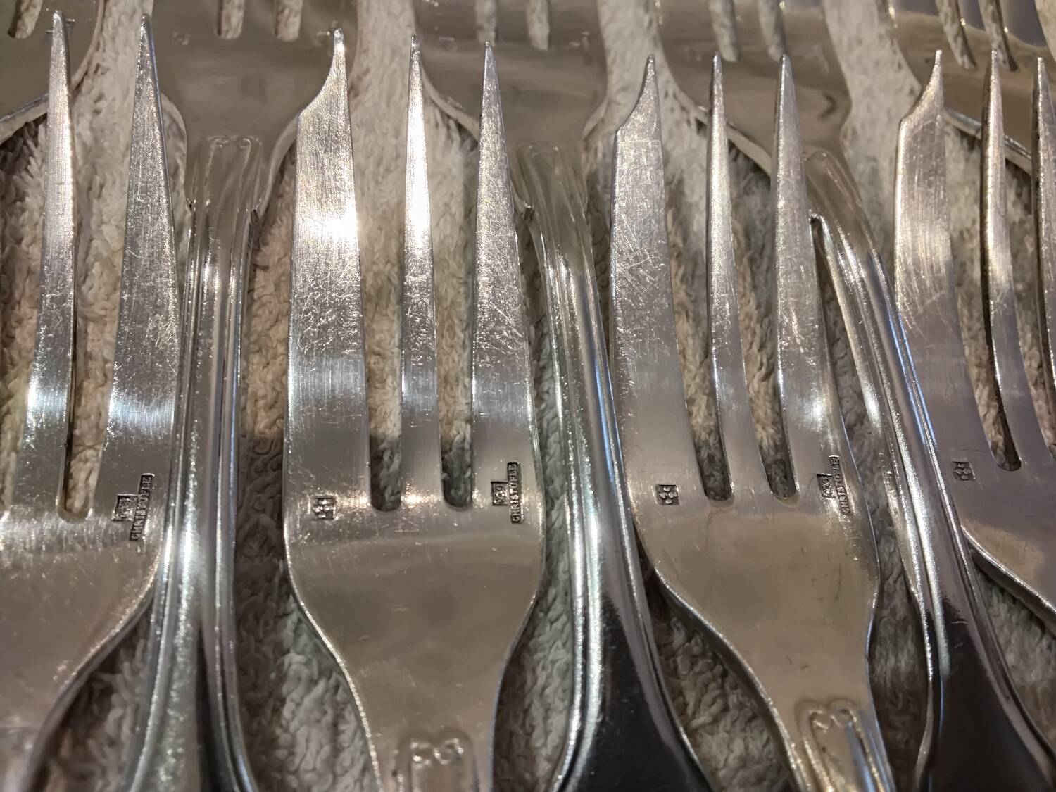 12 silver-plated metal cake forks by Christofle Vendôme 15.2