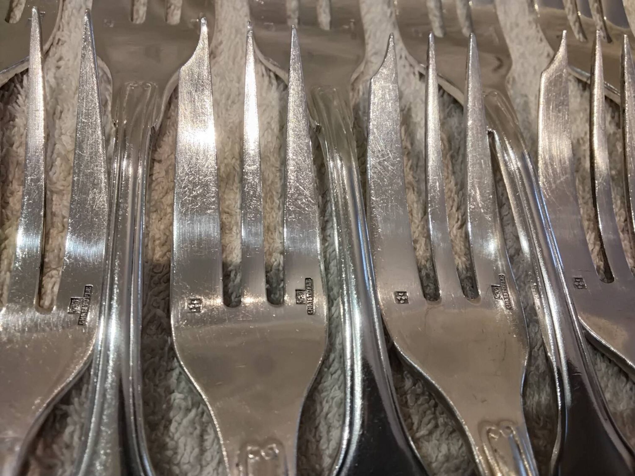 12 silver-plated metal cake forks by Christofle Vendôme 15.2