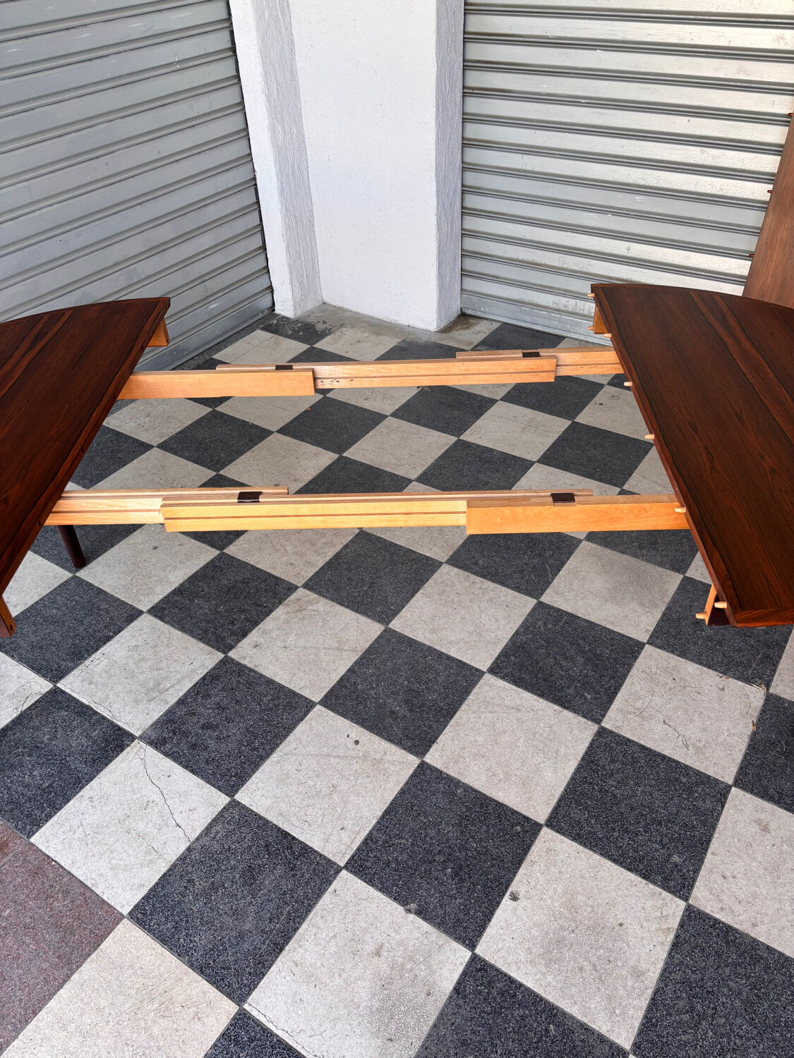 Table Arne Vodder en palissandre