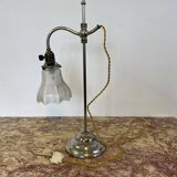 Desk lamp goes up and down