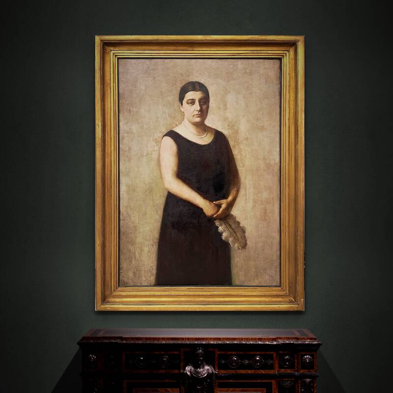 Large portrait of a woman, oil on canvas, signed A.RAMON, 1935, 111 x 152 cm, with frame