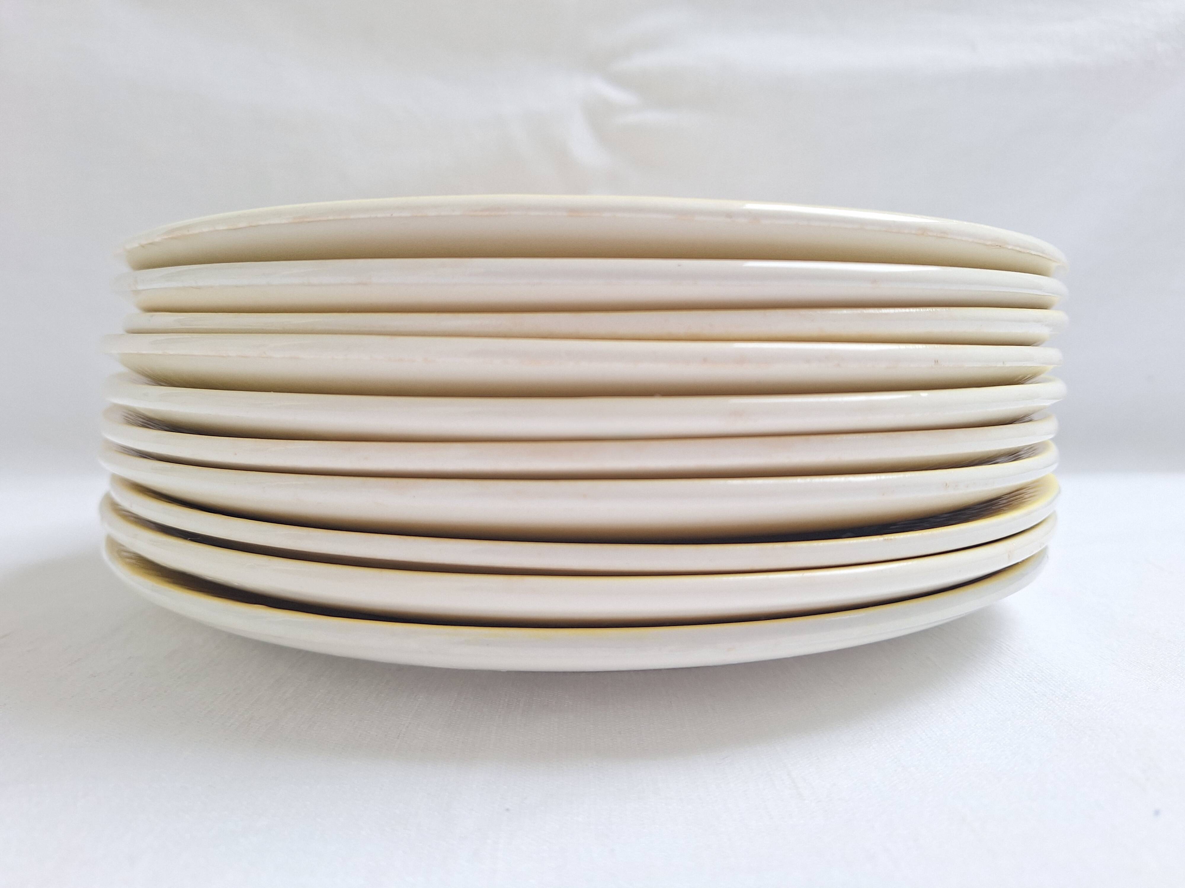 Yellow dinner plates from Moulin des Loups