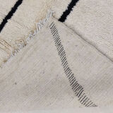 Handmade moroccan berber carpet 257 x 163 cm