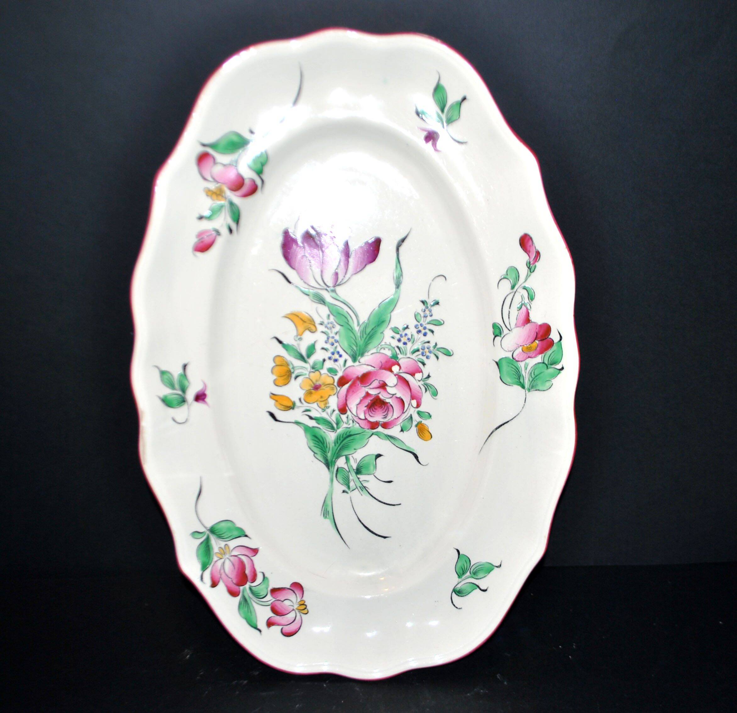 Lunéville Keller & Guerin, oval dish, Streetlight with polychrome flowers, 41×29