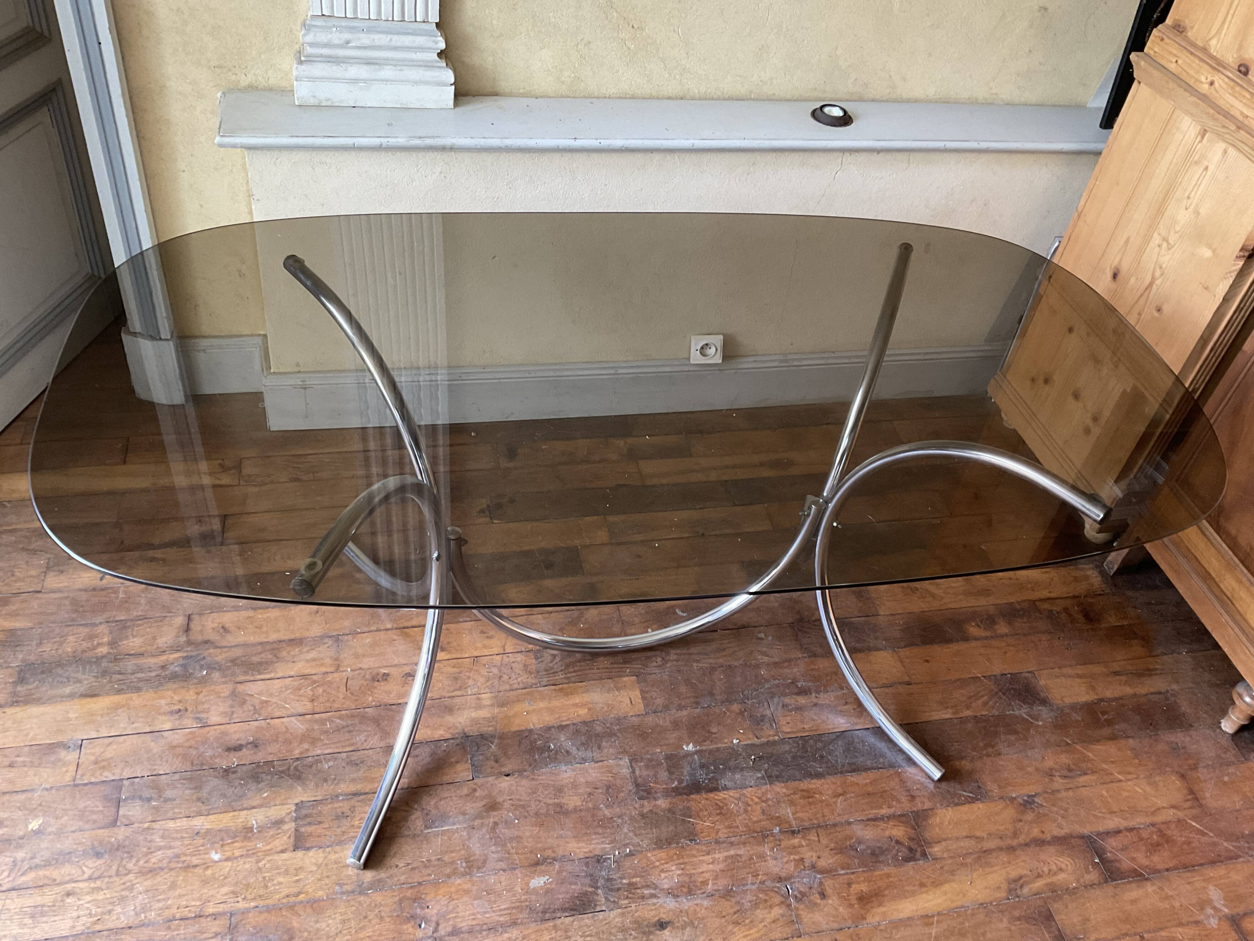 Living room table in smoked glass and vintage metal