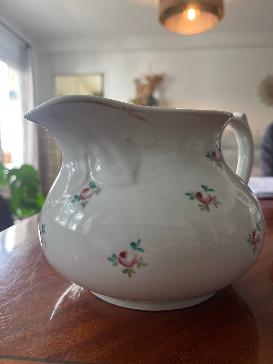 Porcelain milk jug old paris late 19th century.