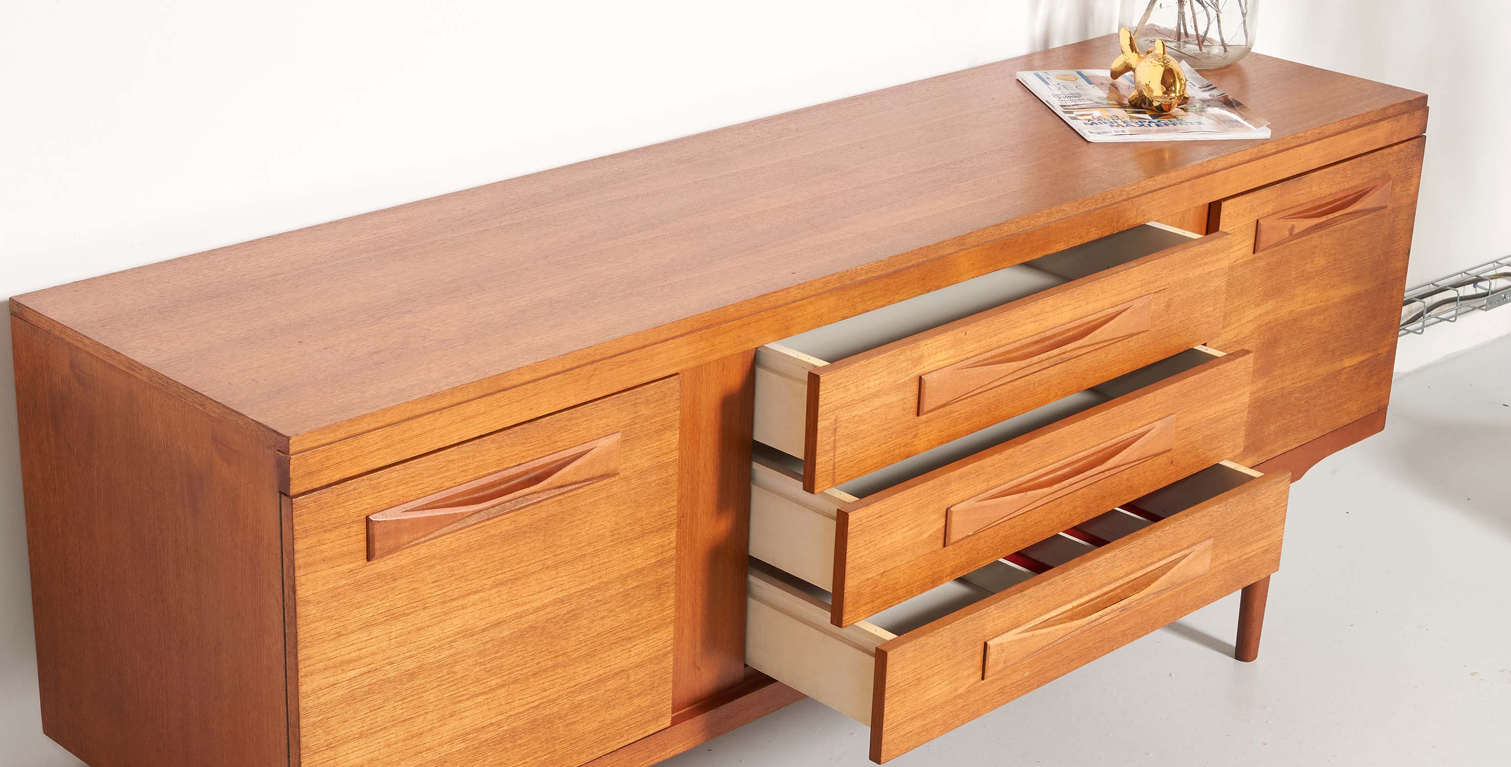 Scandinavian style sideboard 172cm