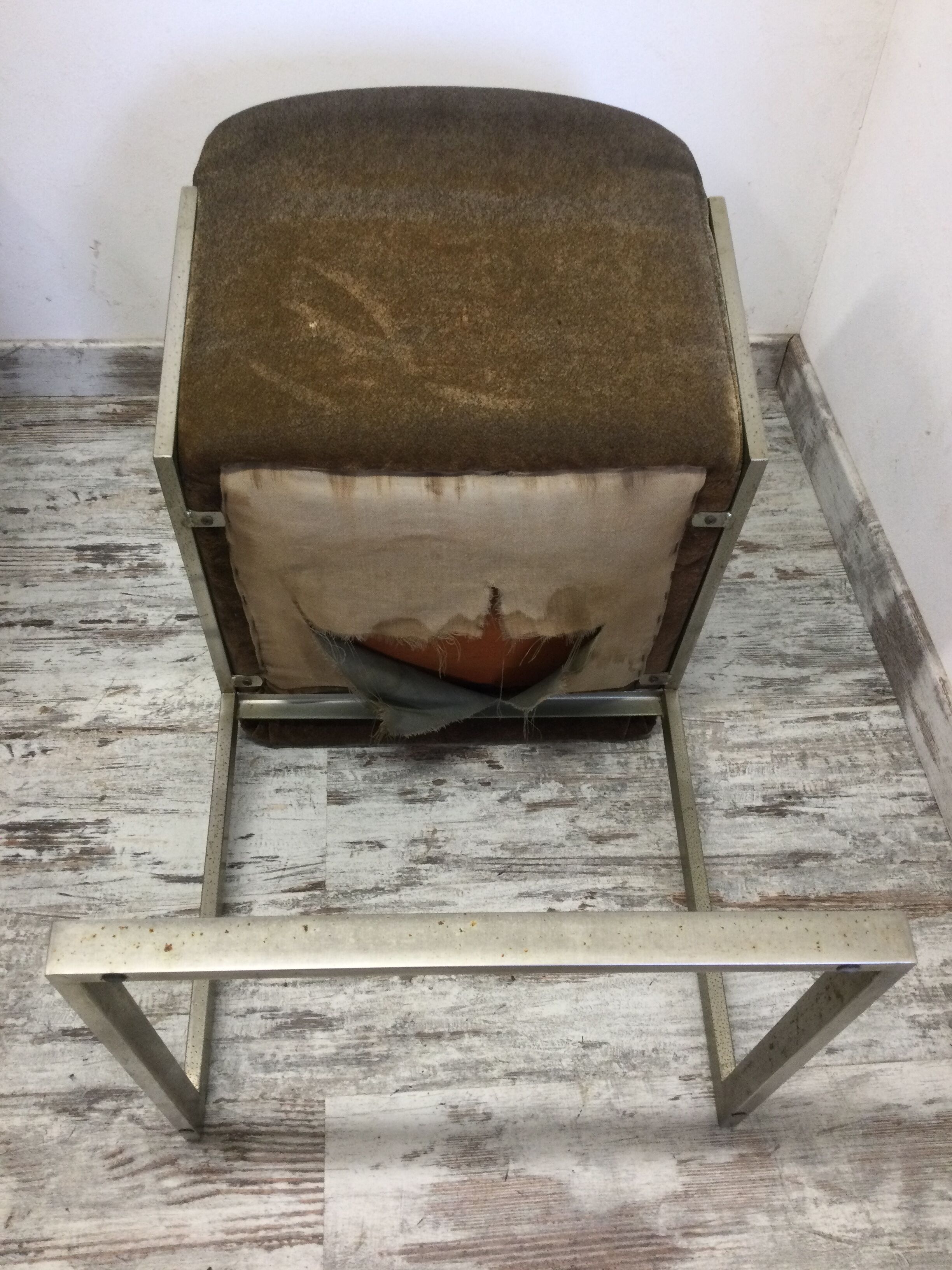 Design table year 70