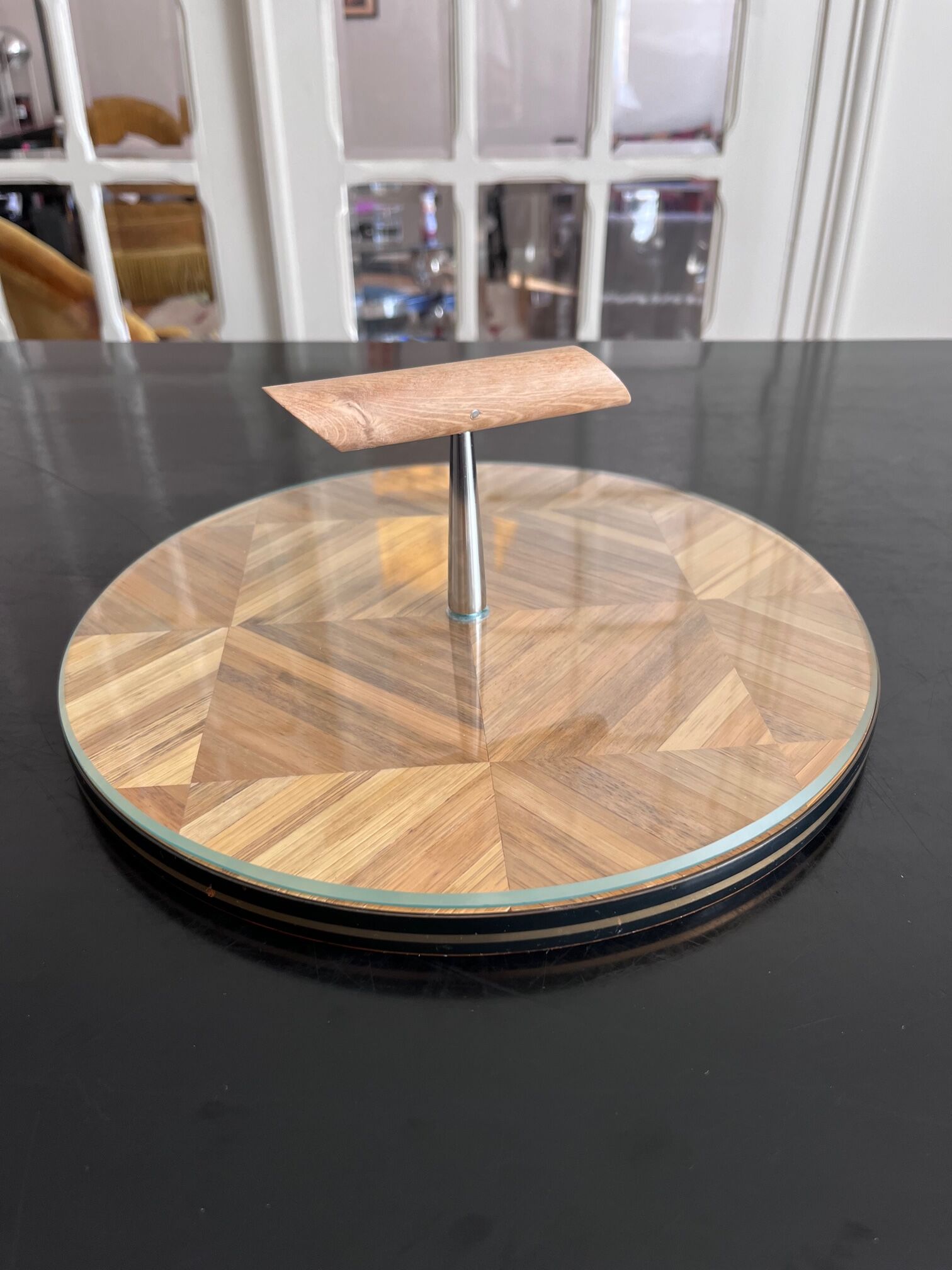 Plateau en marqueterie de paille