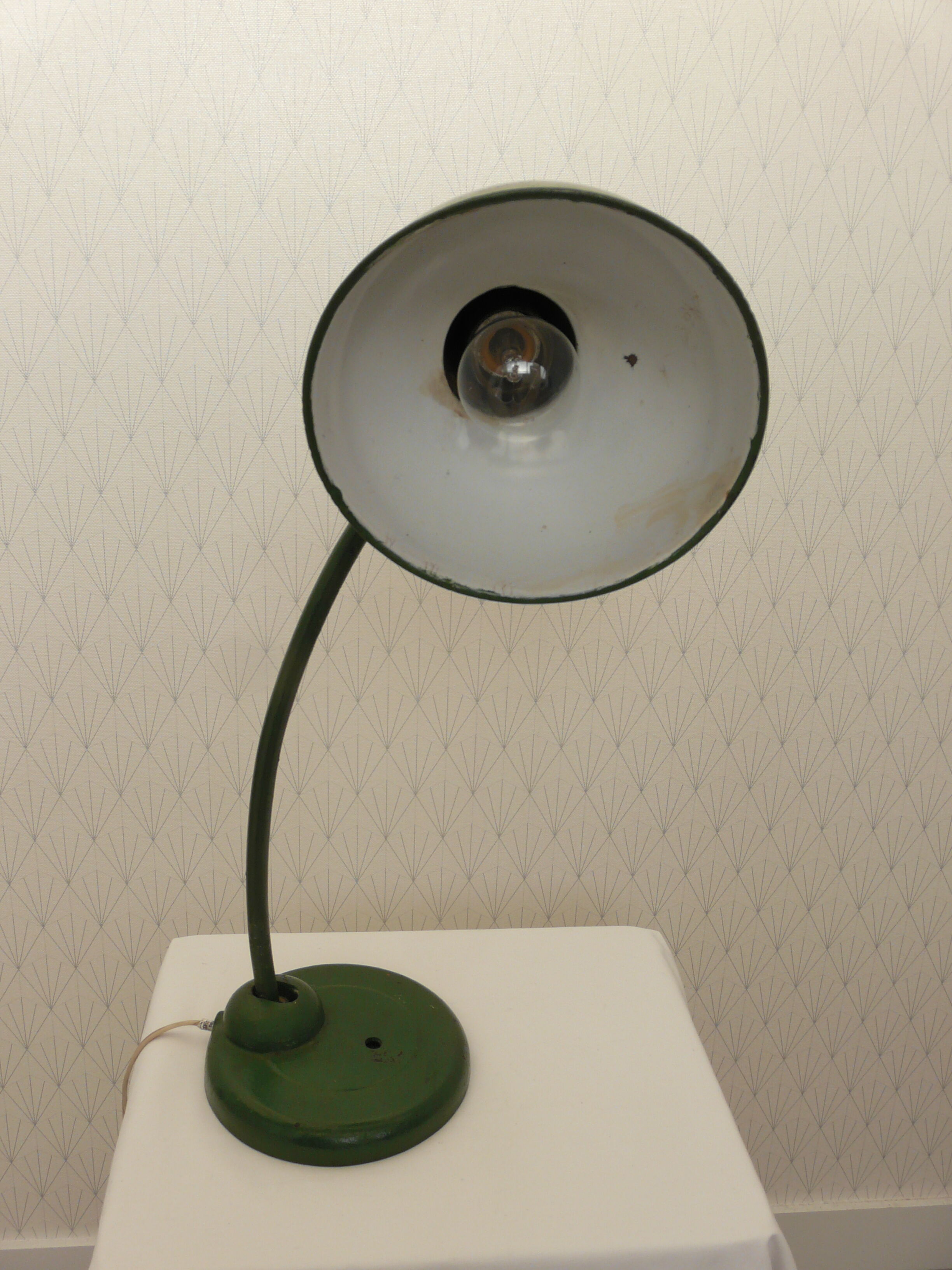 Lampe verte provenant de Russie, des années 50