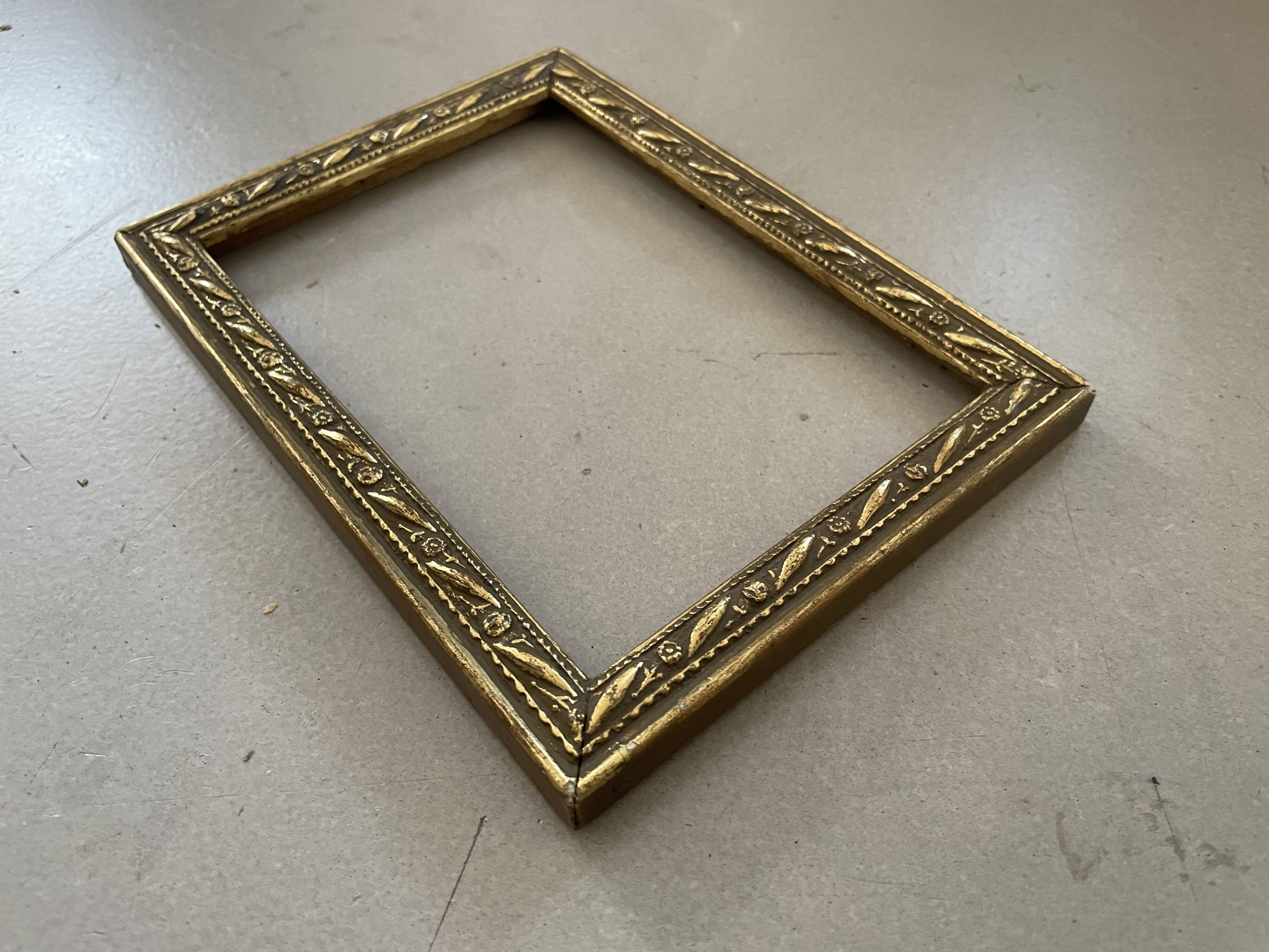 Small golden frame 17x13cm