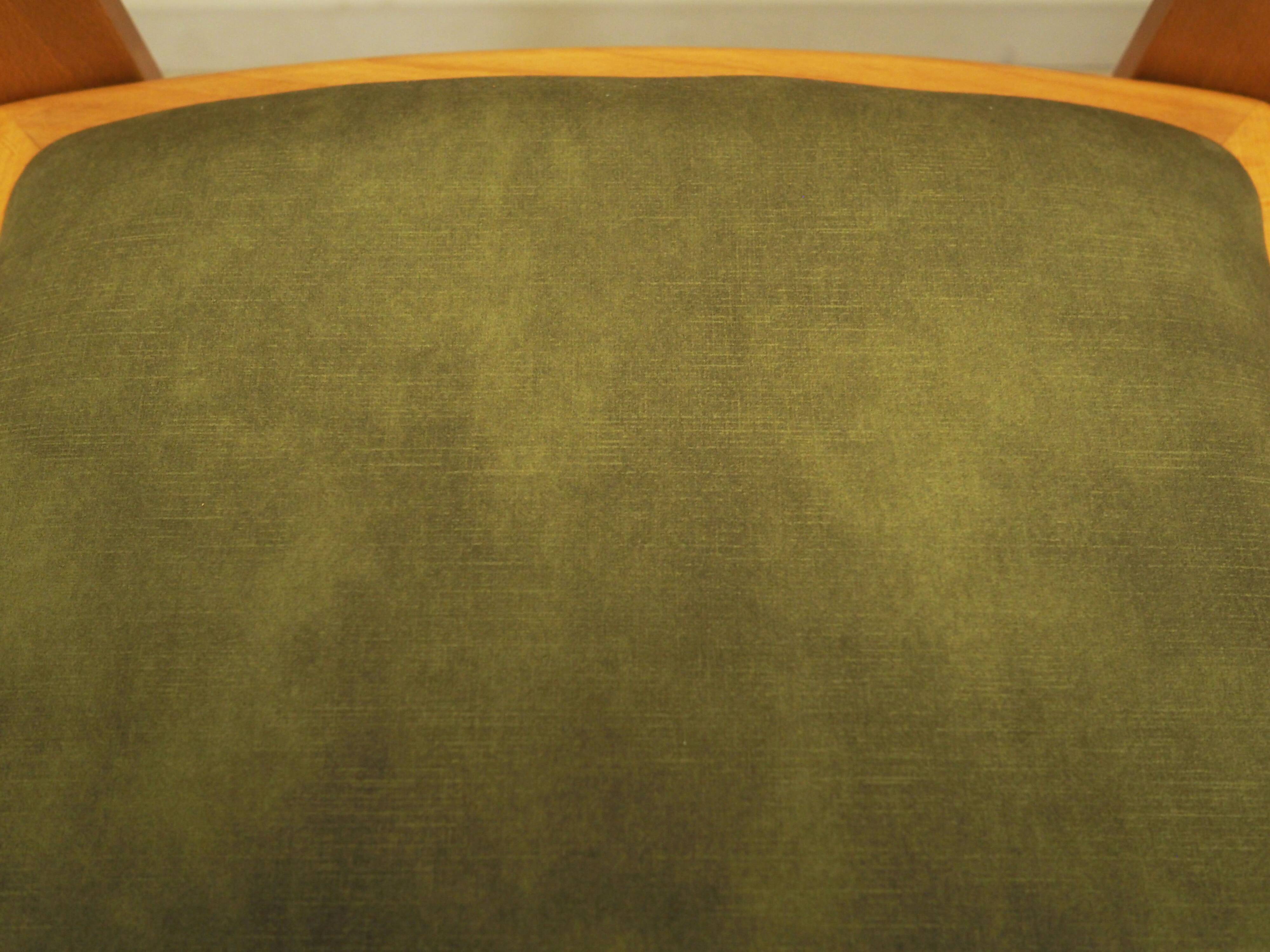 Ensemble de quatre chaises en hêtre, design italien, années 1970, production : Italie