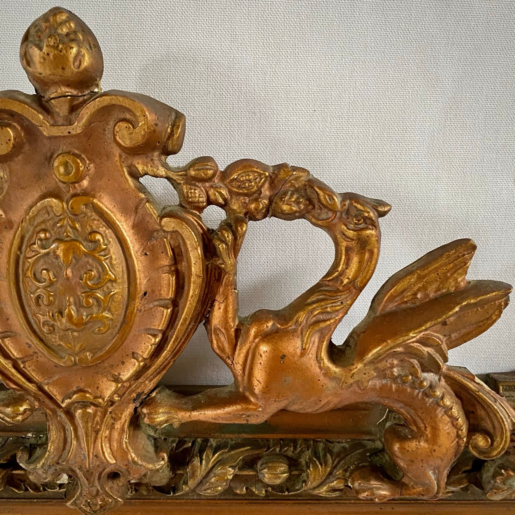 Mirror Napoleon III, gilded with pediment - 105x67cm