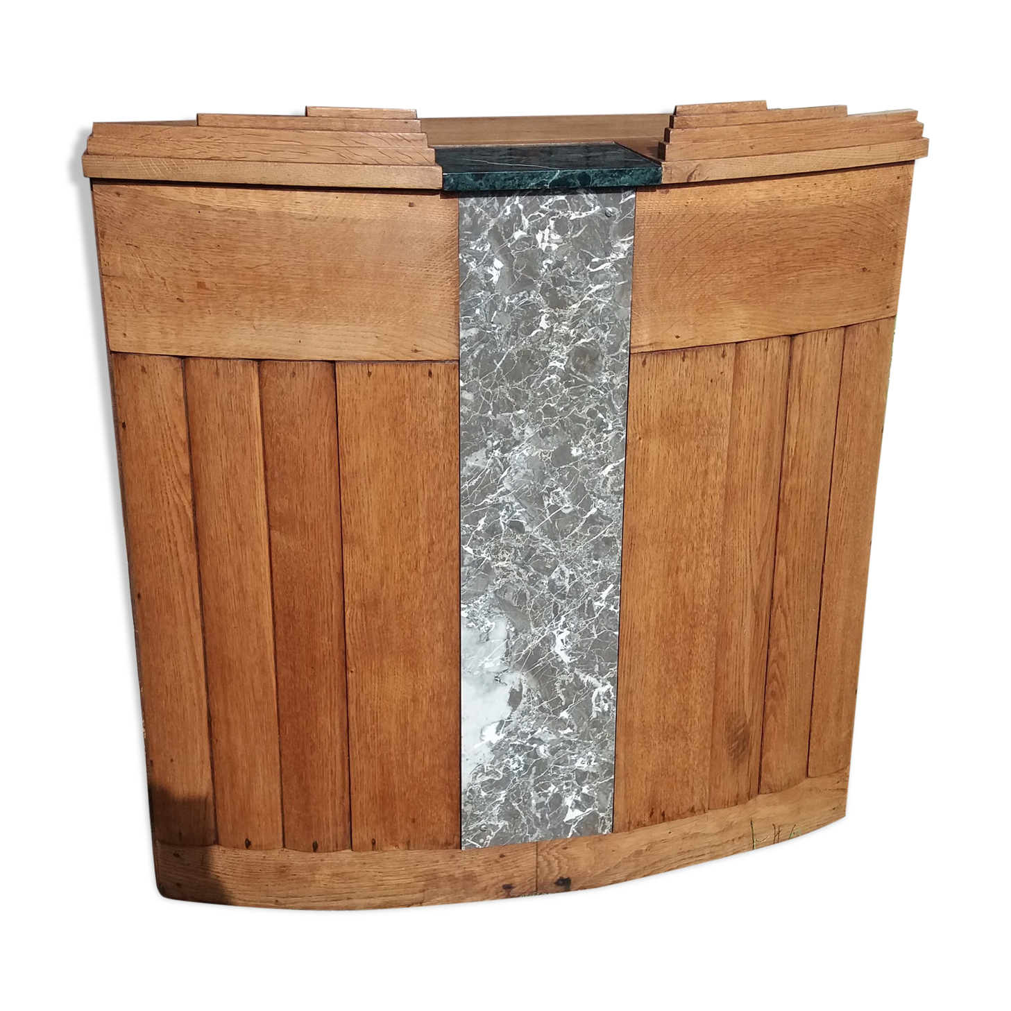 Art deco counter/cash register