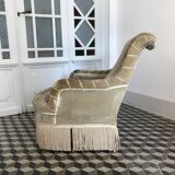 Green tod chair with twists