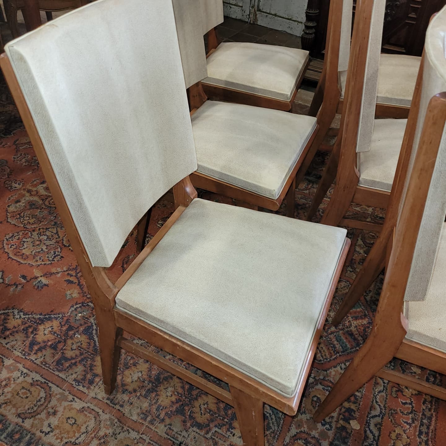 6 Scandinavian chairs