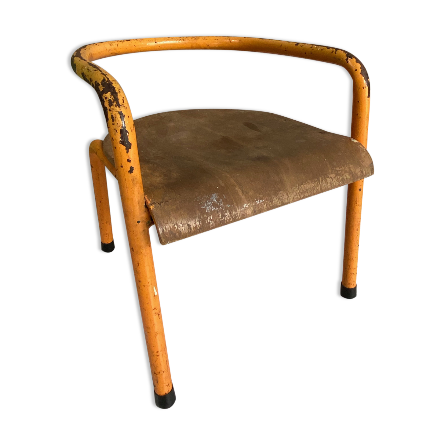 Chaise d'école maternelle