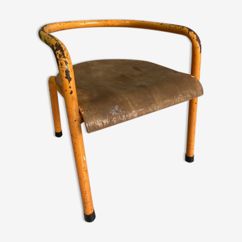 Chaise d'école maternelle