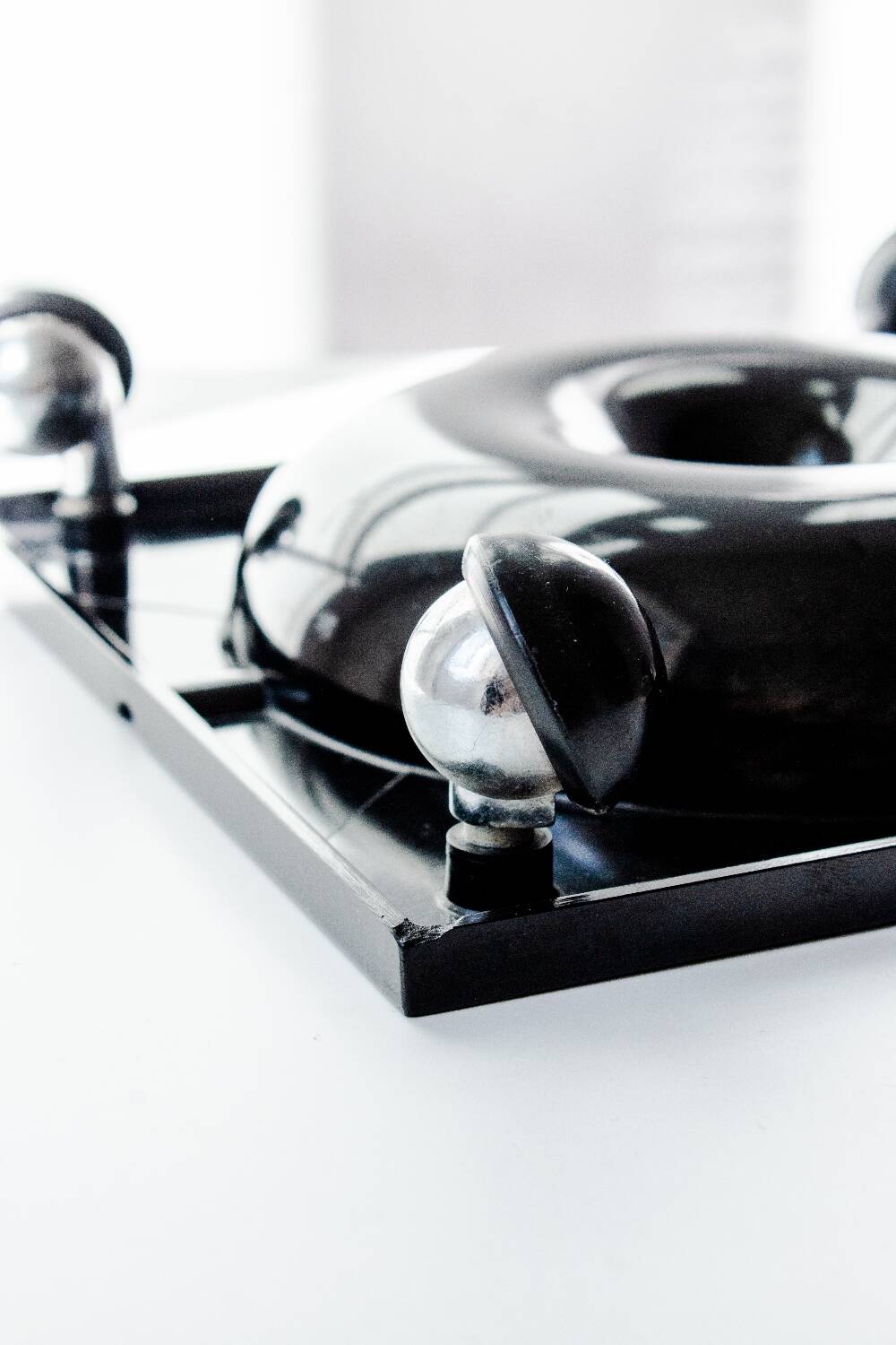 Cendrier Trotter par Renzo Mori