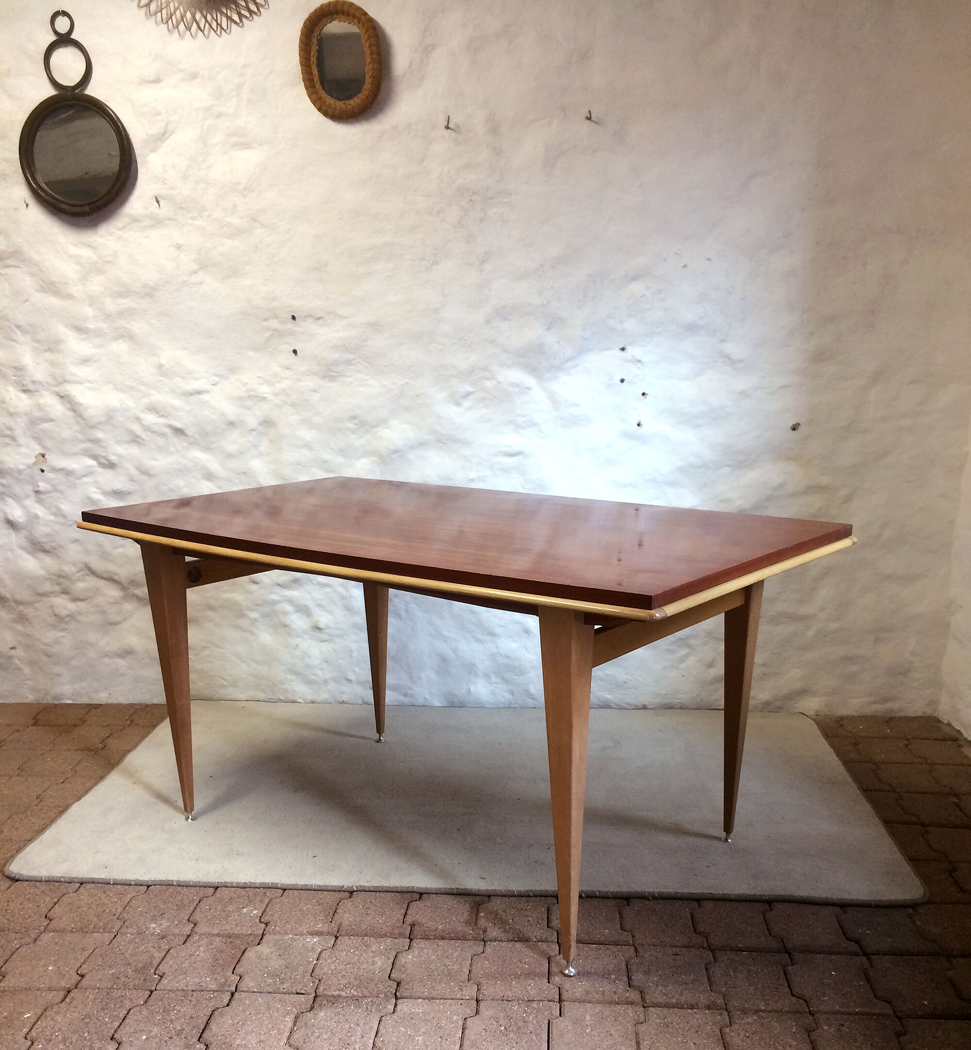 Table années 60