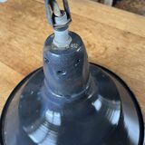 Suspension tôle émaillée, lampe industrielle
