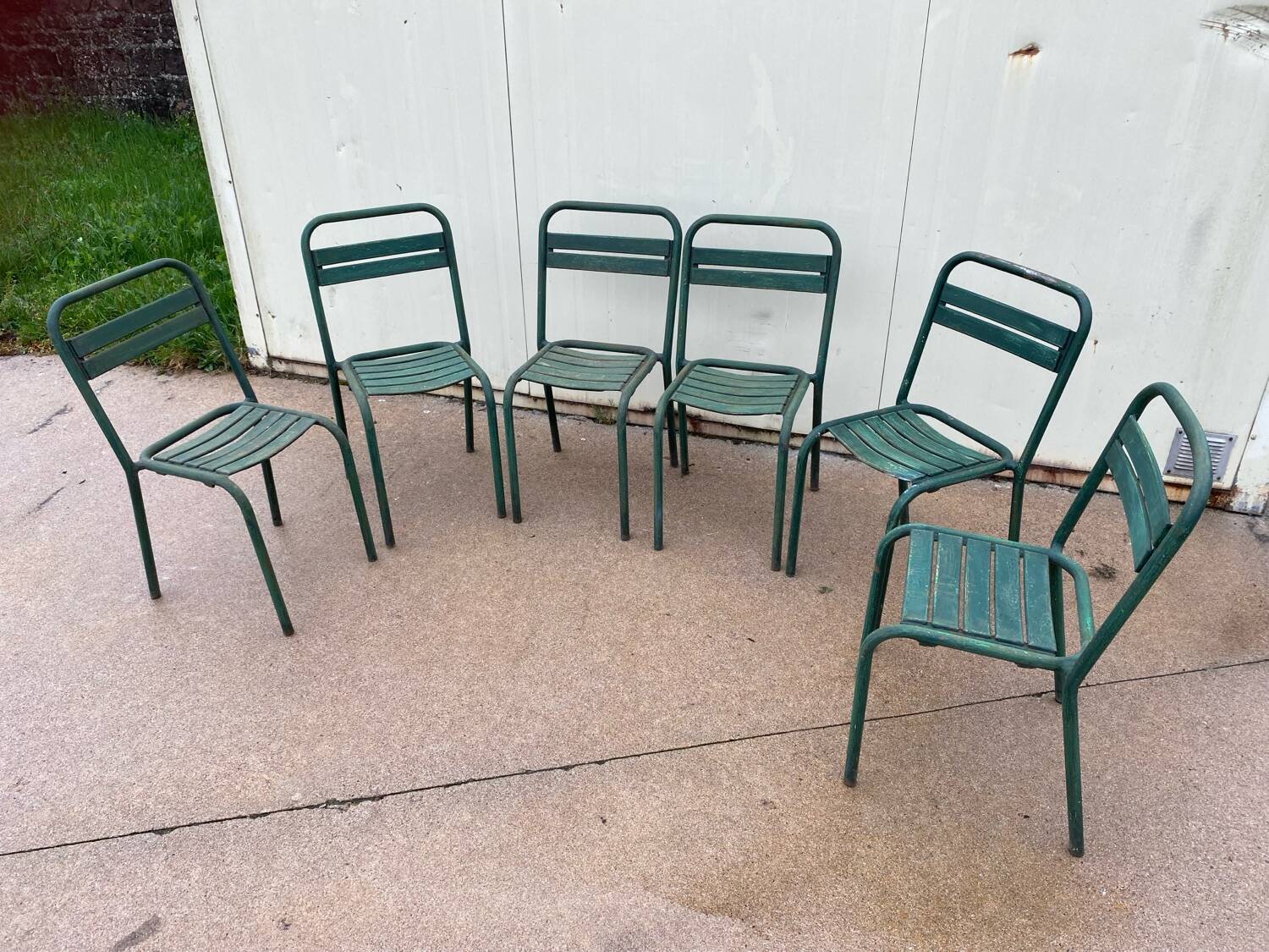 Set of 6 Tolix T1 metal chairs