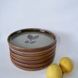 Set of 6 flat plates in enameled stoneware with flower pattern, handcrafted 1970