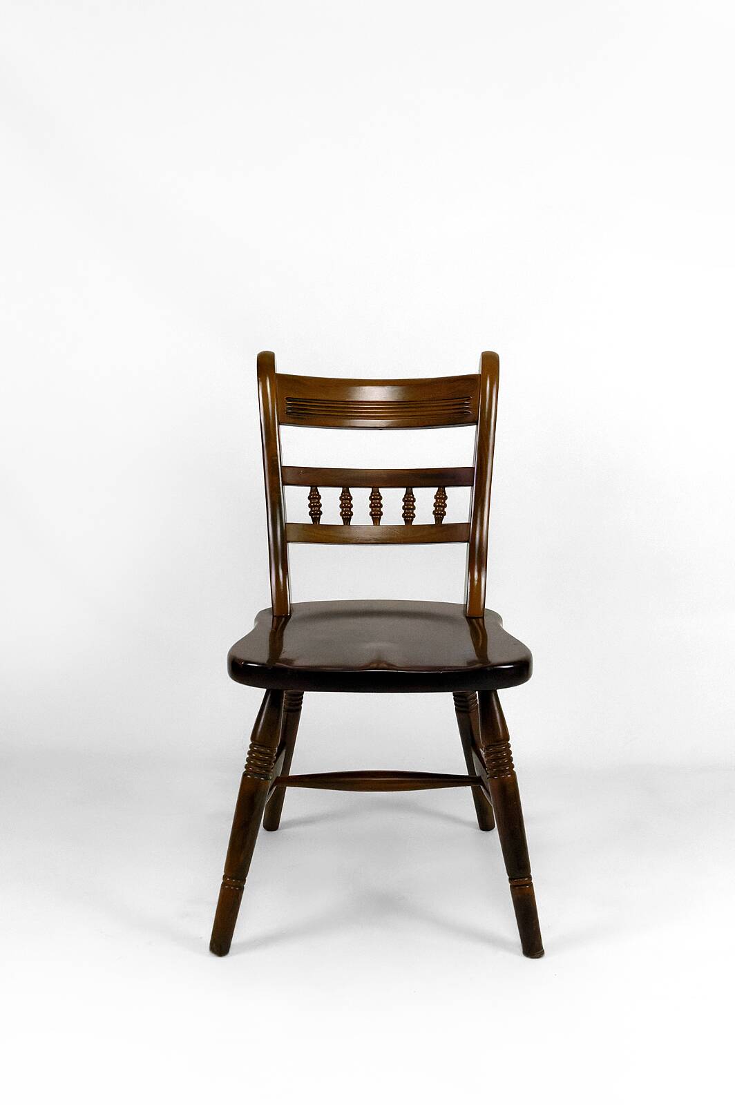 Set of 6 "Windsor" / Western / Cowboy chairs in beech, Circa 1970