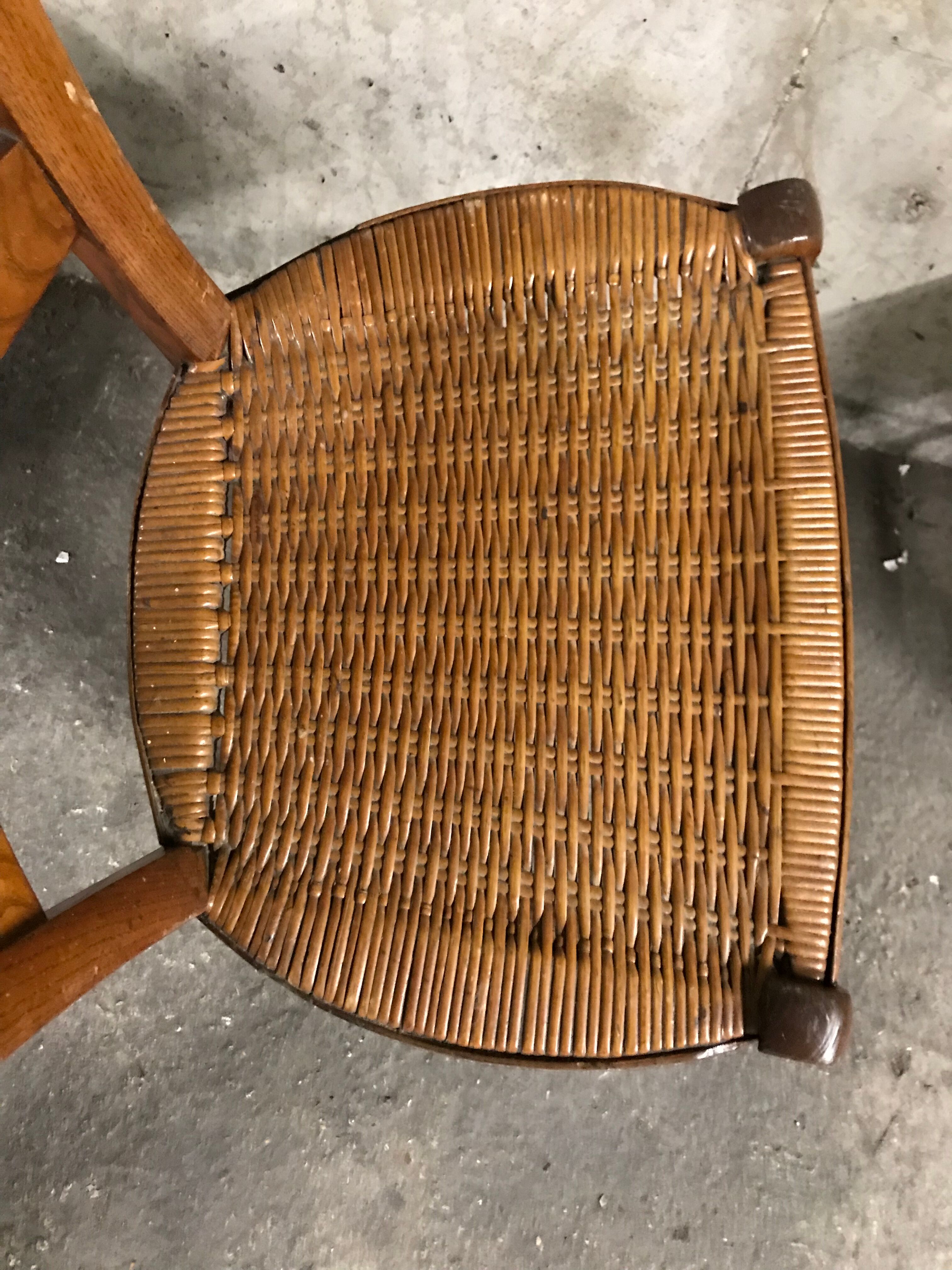 4 old straw chairs / rope