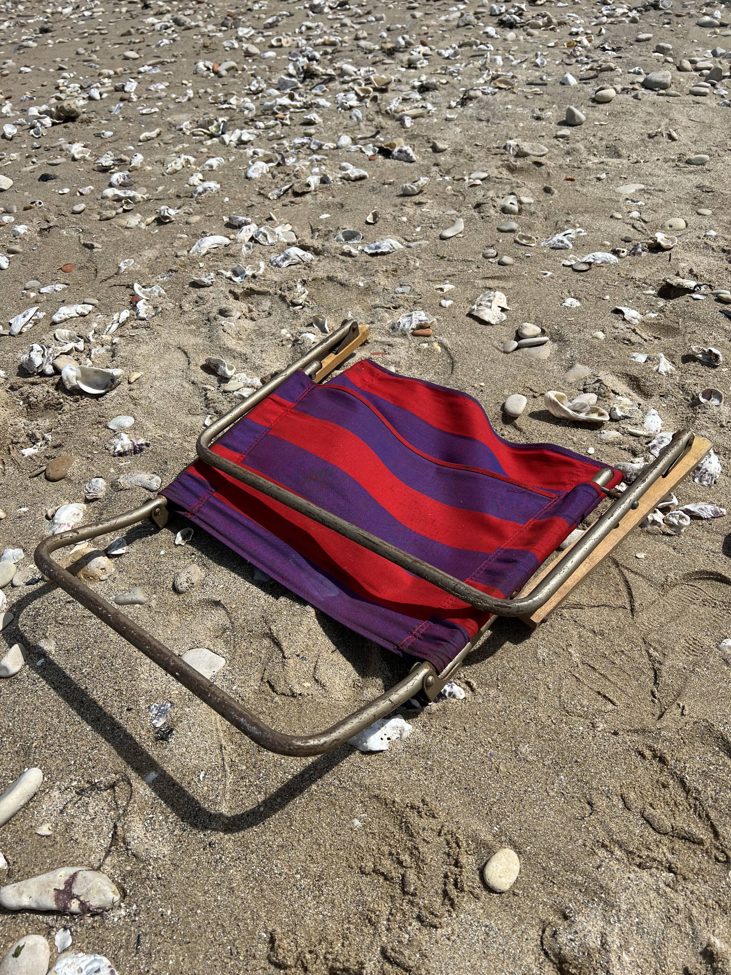 Vintage folding beach chair 1970