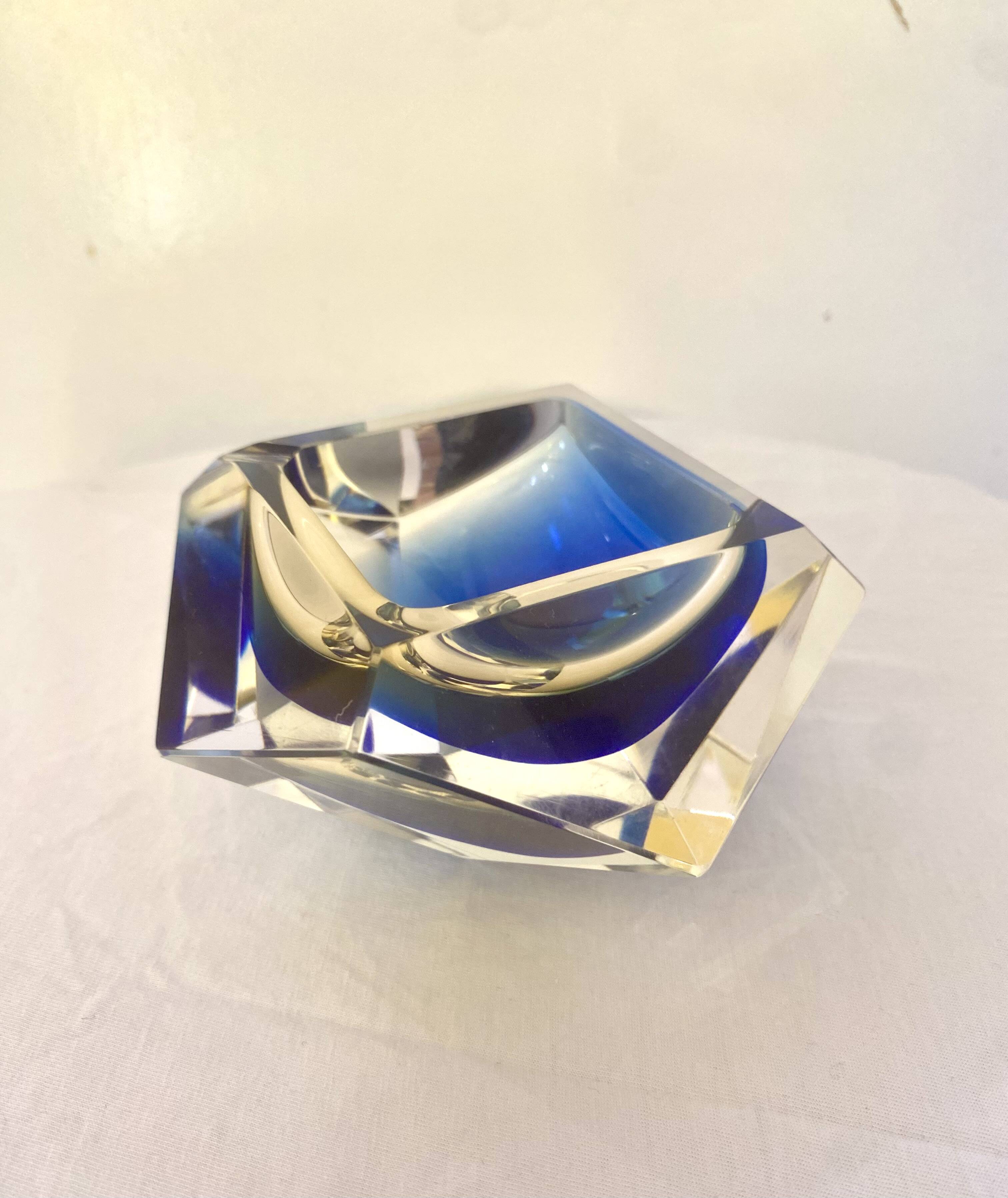 Superbe cendrier Murano Flavio Poli