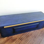 Trunk chest - bench in Majorelle blue solid wood & golden brass