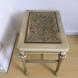 Dressing table ant stool