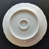 White porcelain dish, circa 1900, 33 cm in diameter