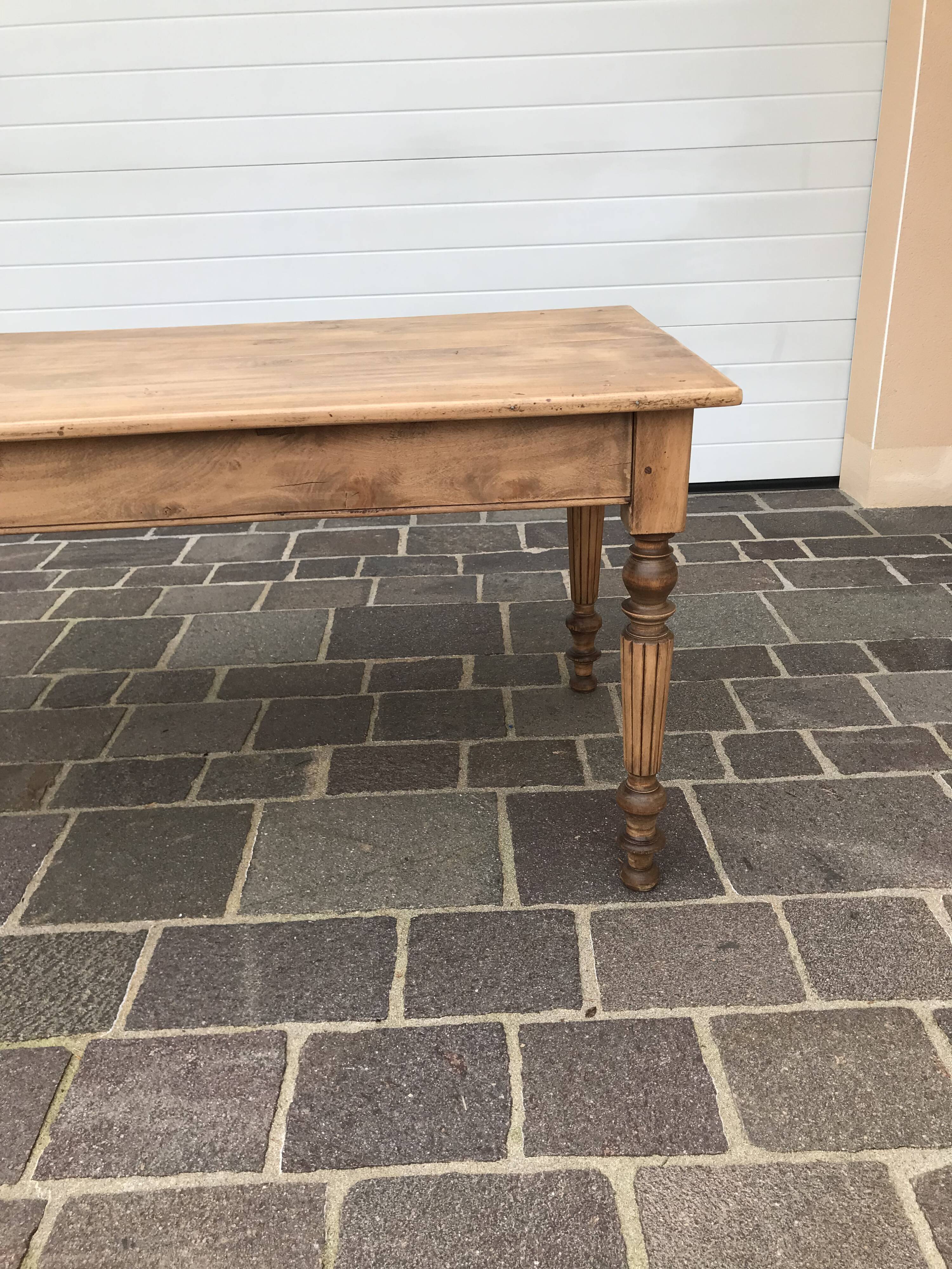 Farmhouse table