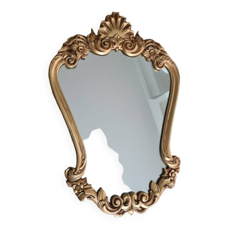 Ancien miroir doré en bois à moulures dorées / baroque