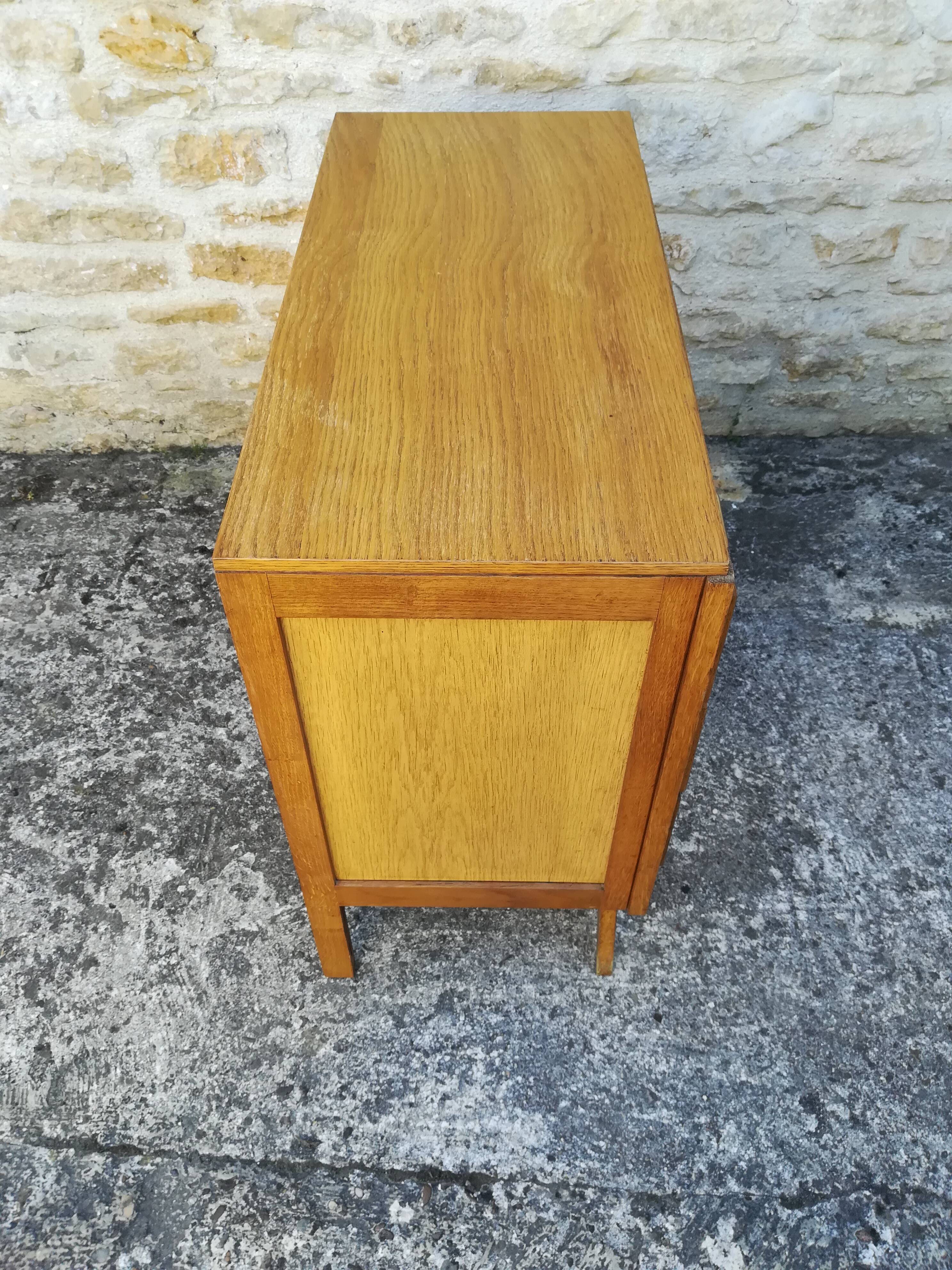 Compass feet chest of drawers