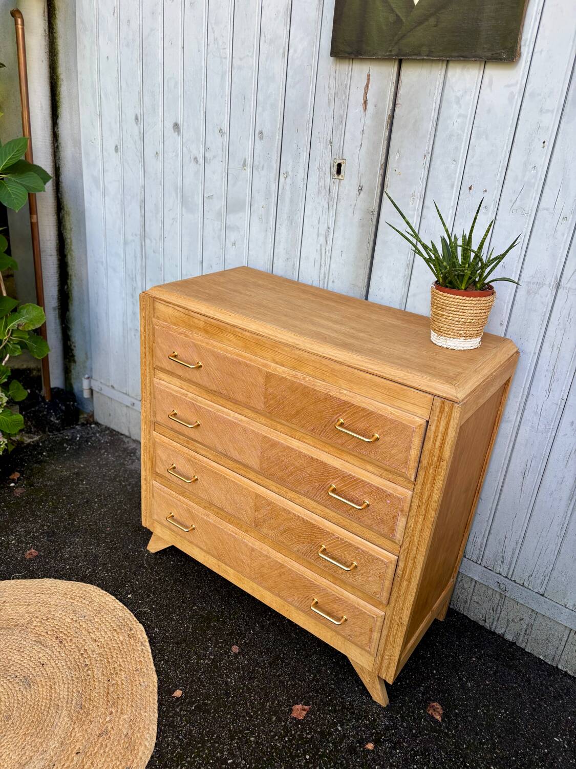 Vintage chest of drawers