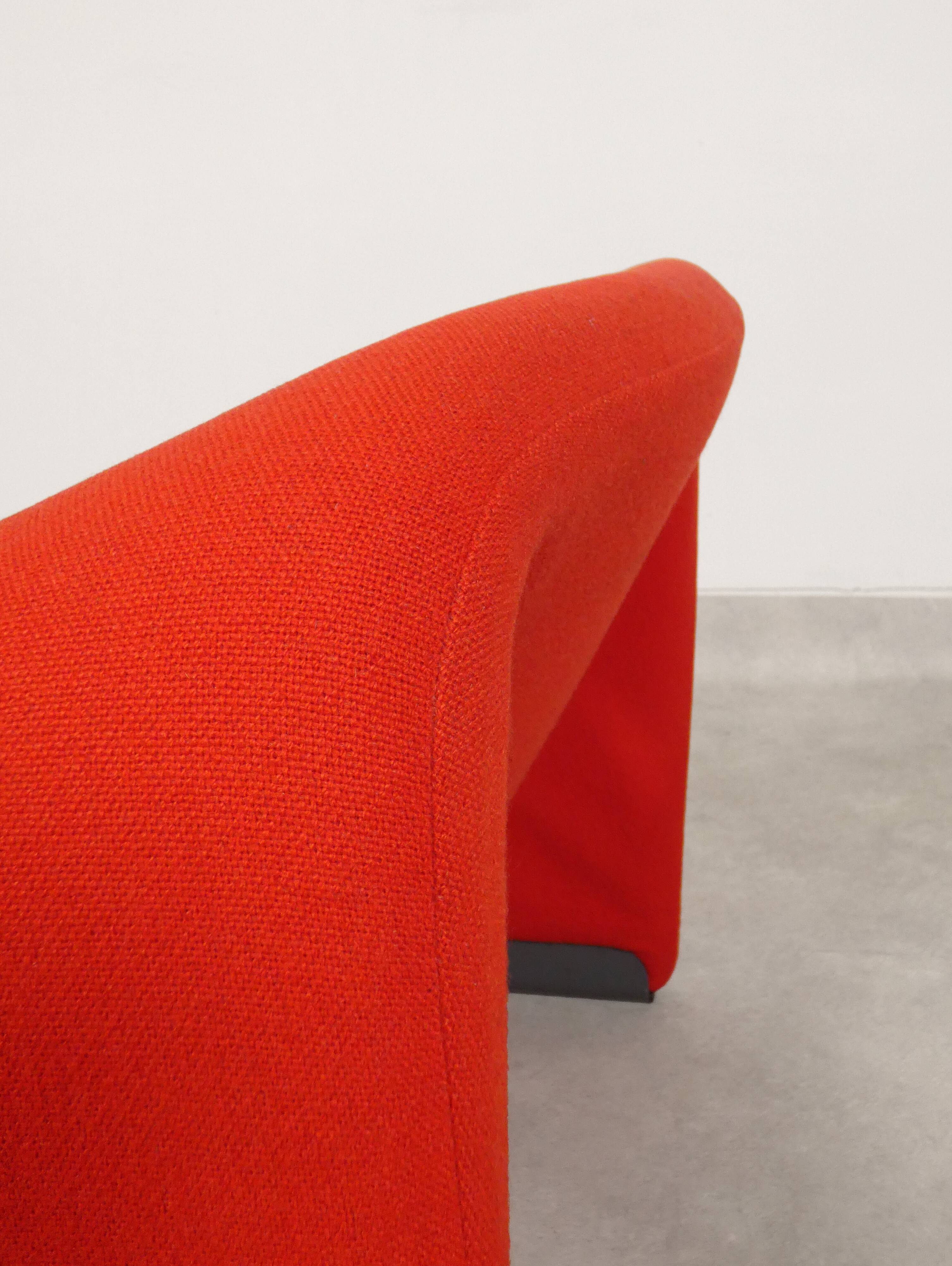 Artifort F598 - 'M-chair' by Pierre Paulin