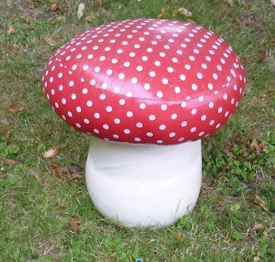 Tabouret pouf champignon pour enfant