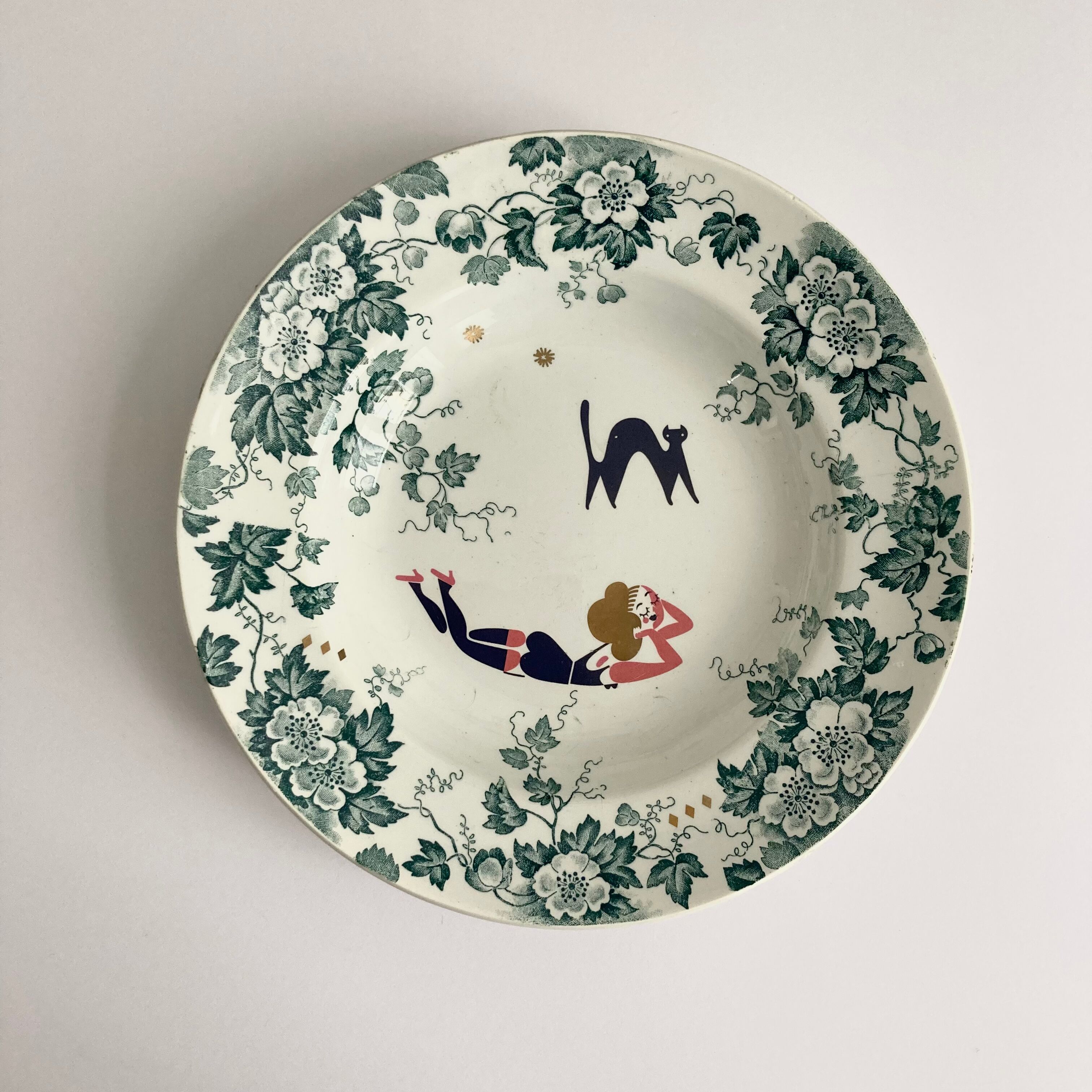 Assiette Plate it Again