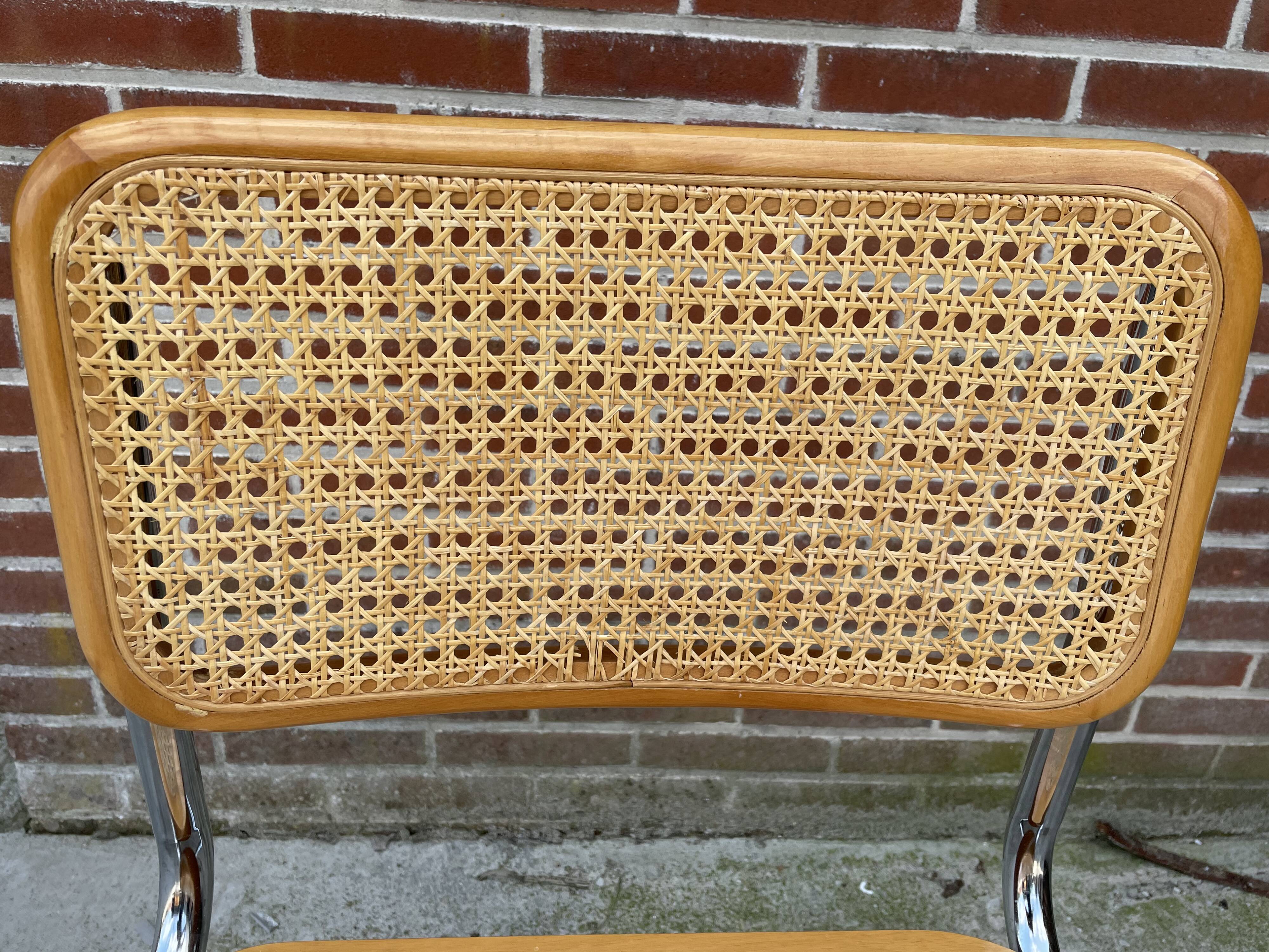 Cesca chair b32 model design Marcel Breuer
