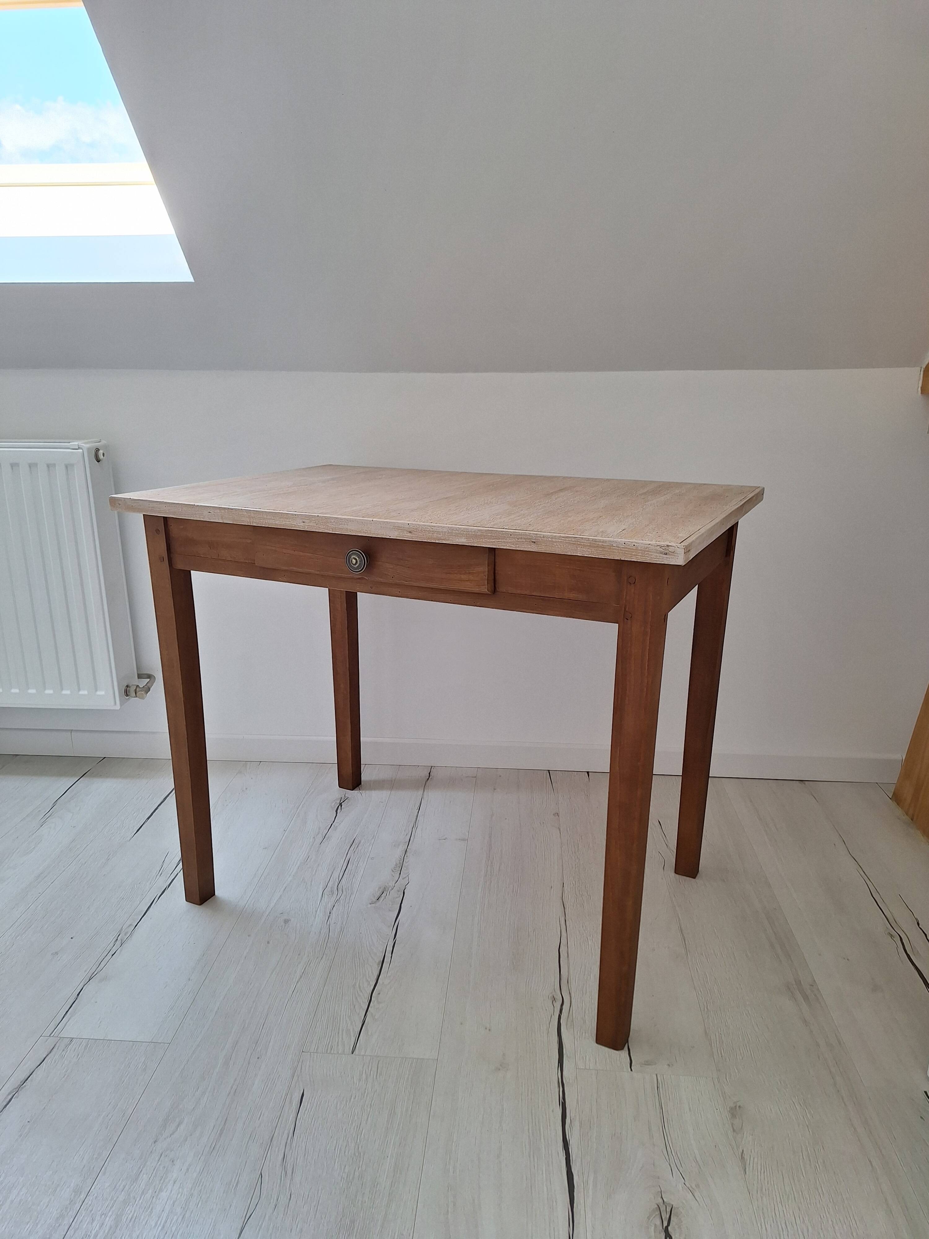 Bureau / Table d'appoint en bois de ferme style campagne