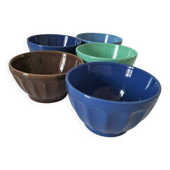 Set of 5 vintage enamel farm bowls in blue, aqua, and chocolate.
