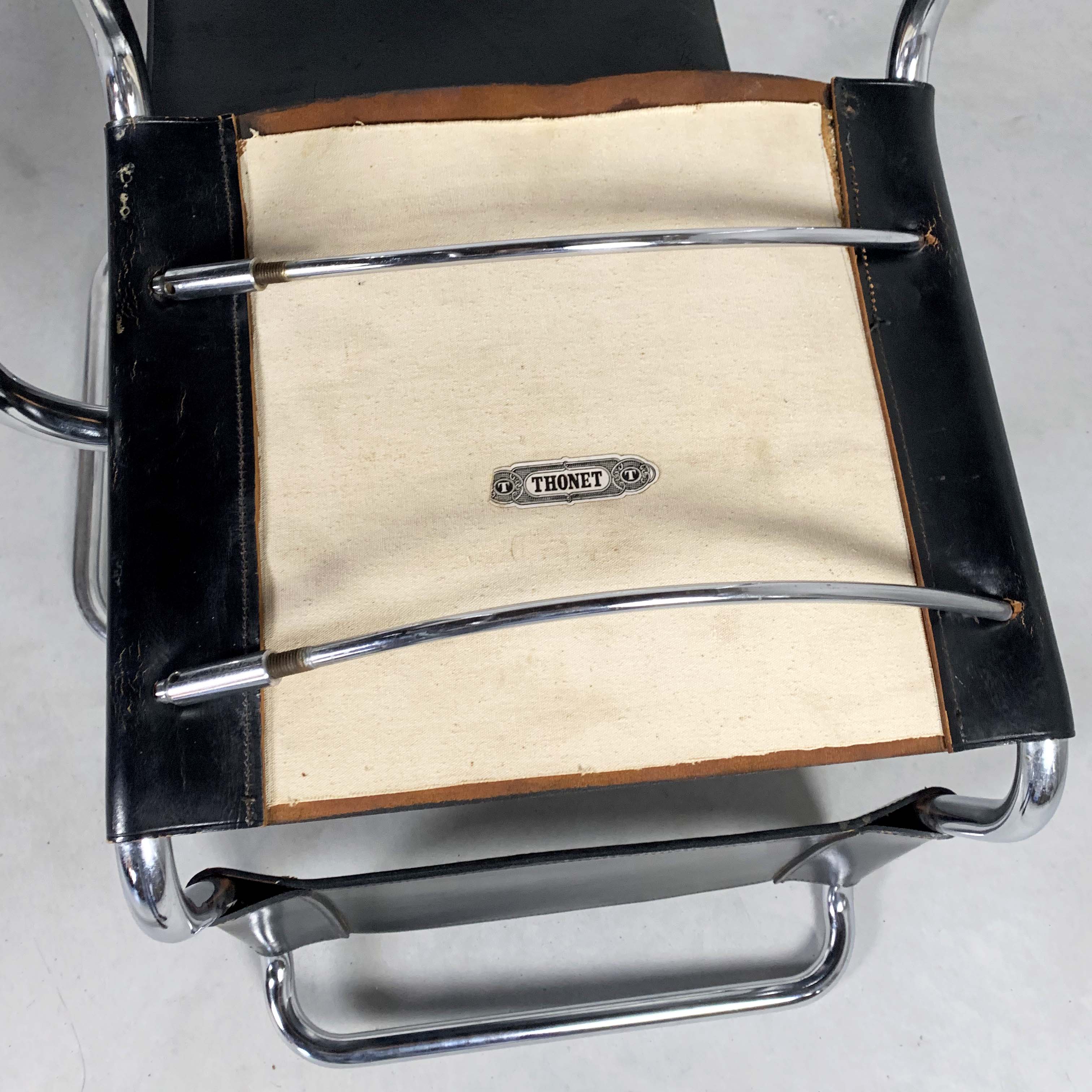 Set of 4 B33 leather chairs by Marcel Breuer, Thonet edition 1930