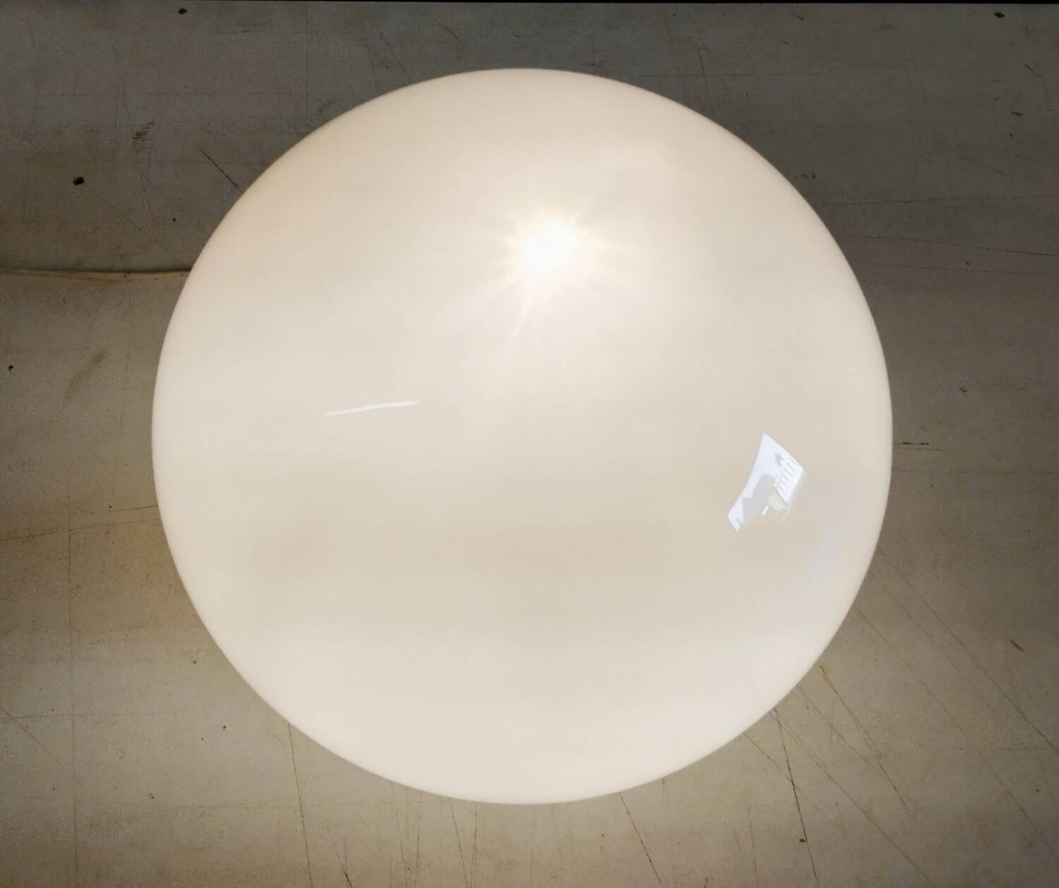 Table lamp globe opaline XXL diameter 30 cm - mid 20th century
