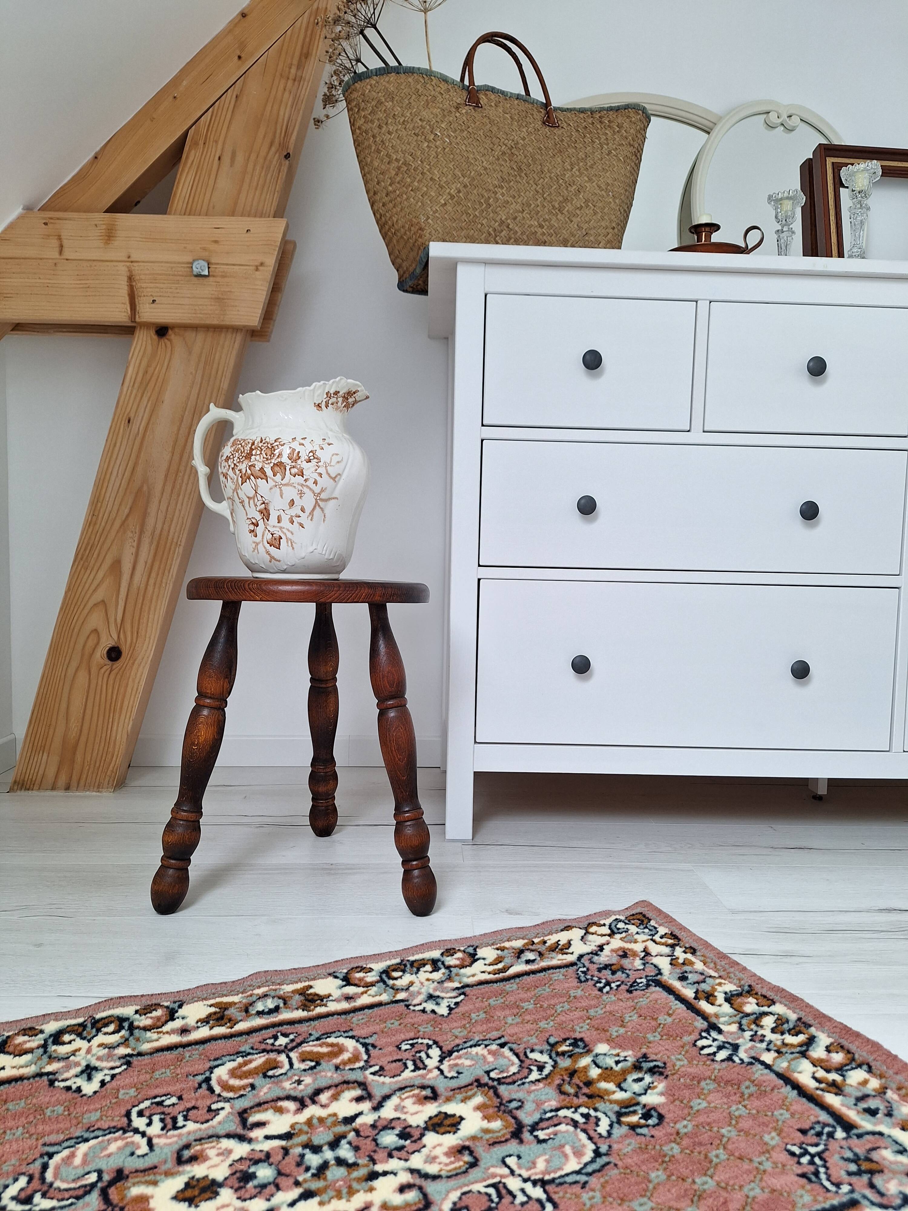 Vintage tripod stool